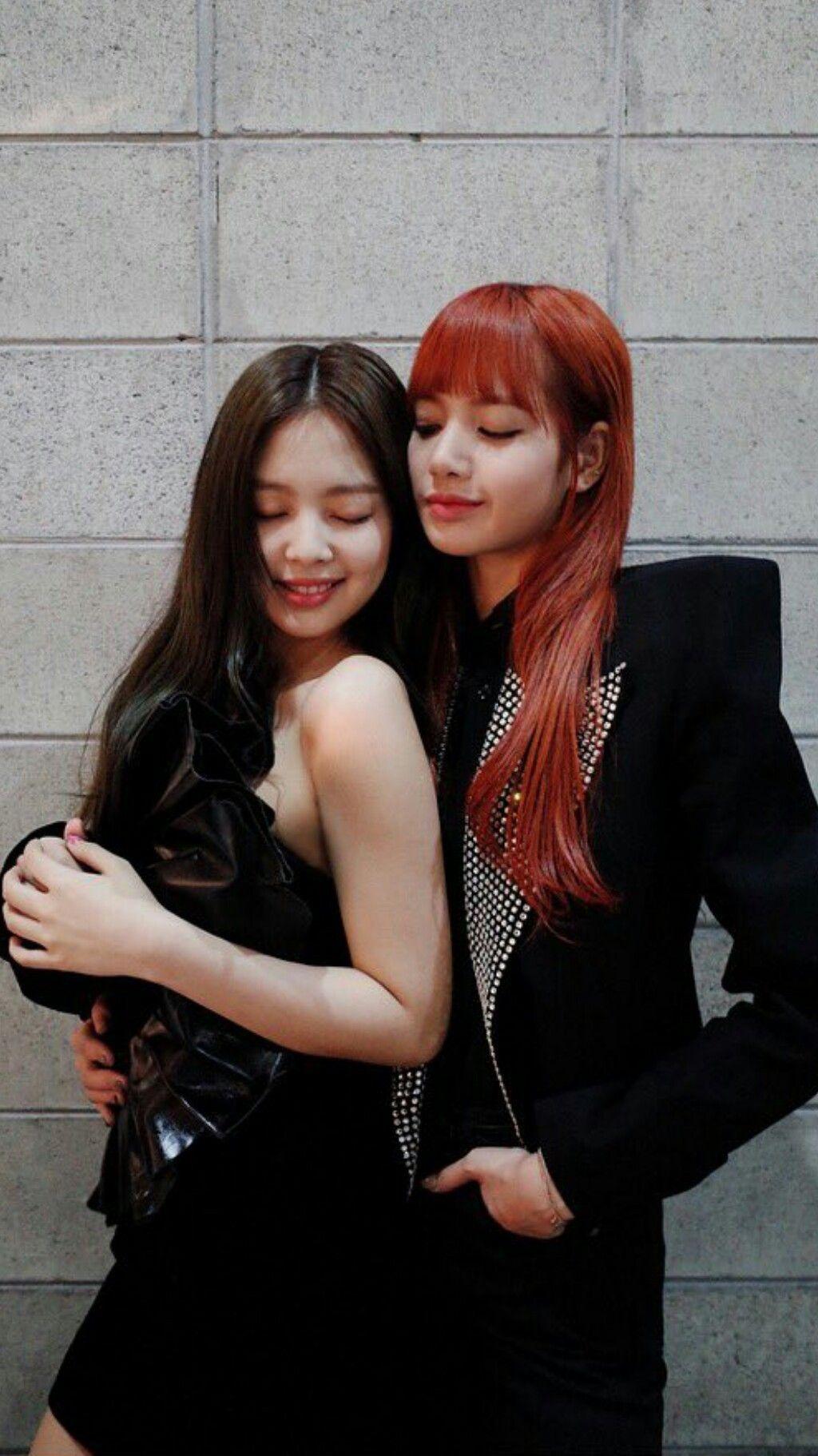 1024x1822 Jenlisa Wallpaper