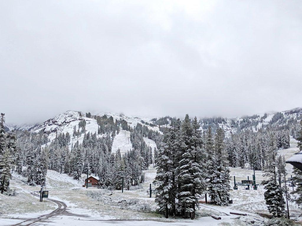 1024x768 Lake Tahoe ski resorts receive layer of snow, a little more coming?