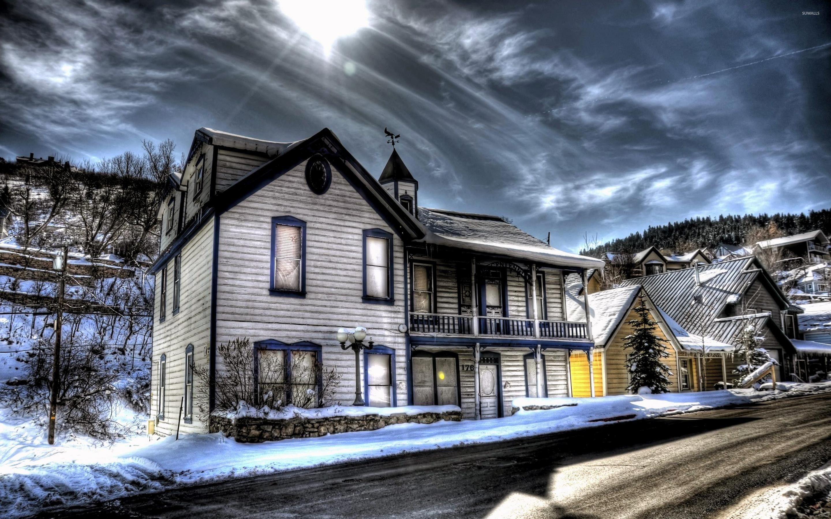 2880x1800 Sun shining upon the snowy town wallpaper wallpaper