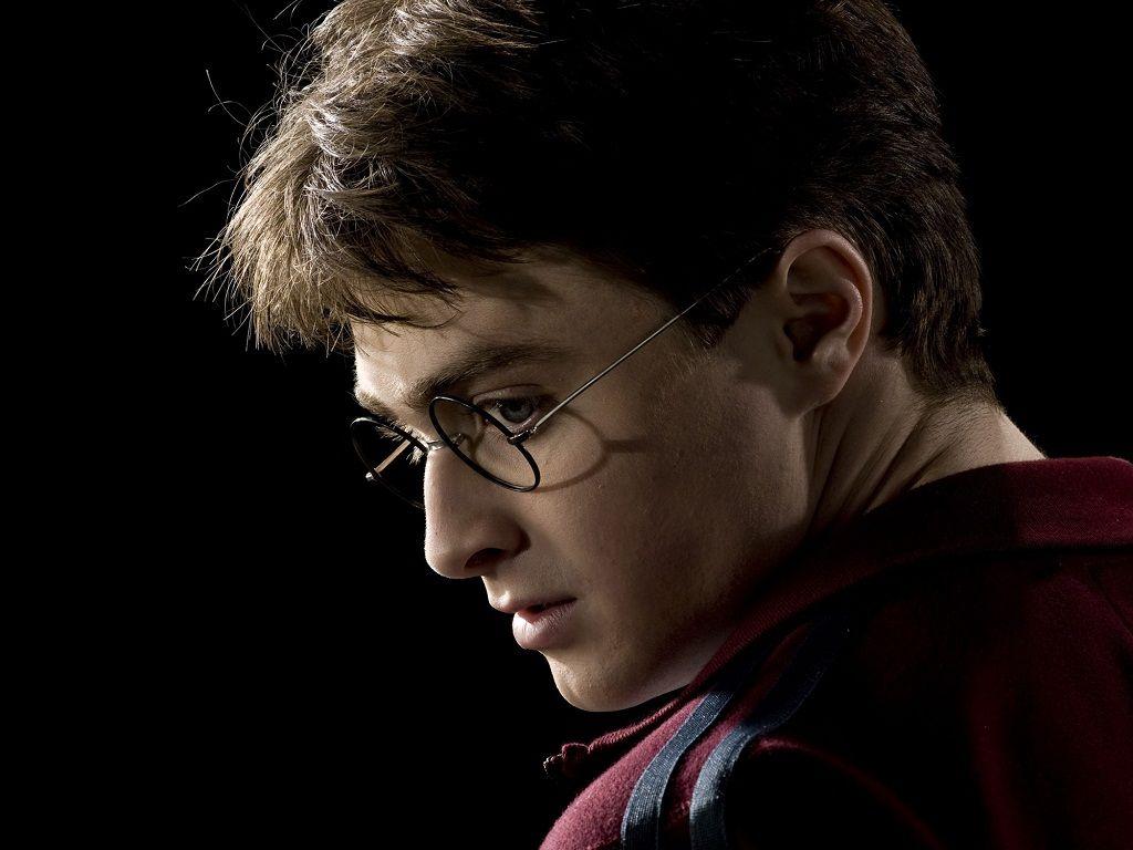 1024x768 Wallpaper Daniel Radcliffe Harry Potter Image