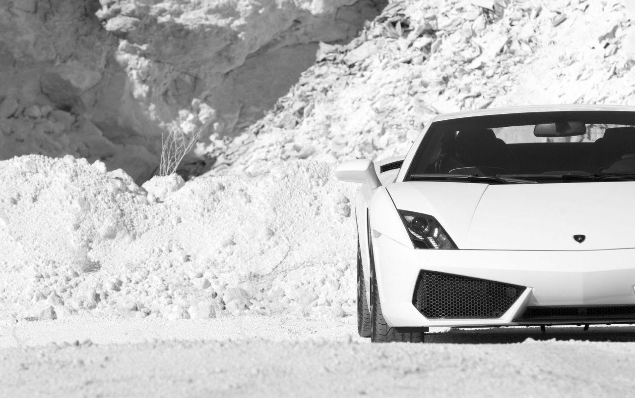 White Lamborghini Wallpapers Top Free White Lamborghini Backgrounds Wallpaperaccess