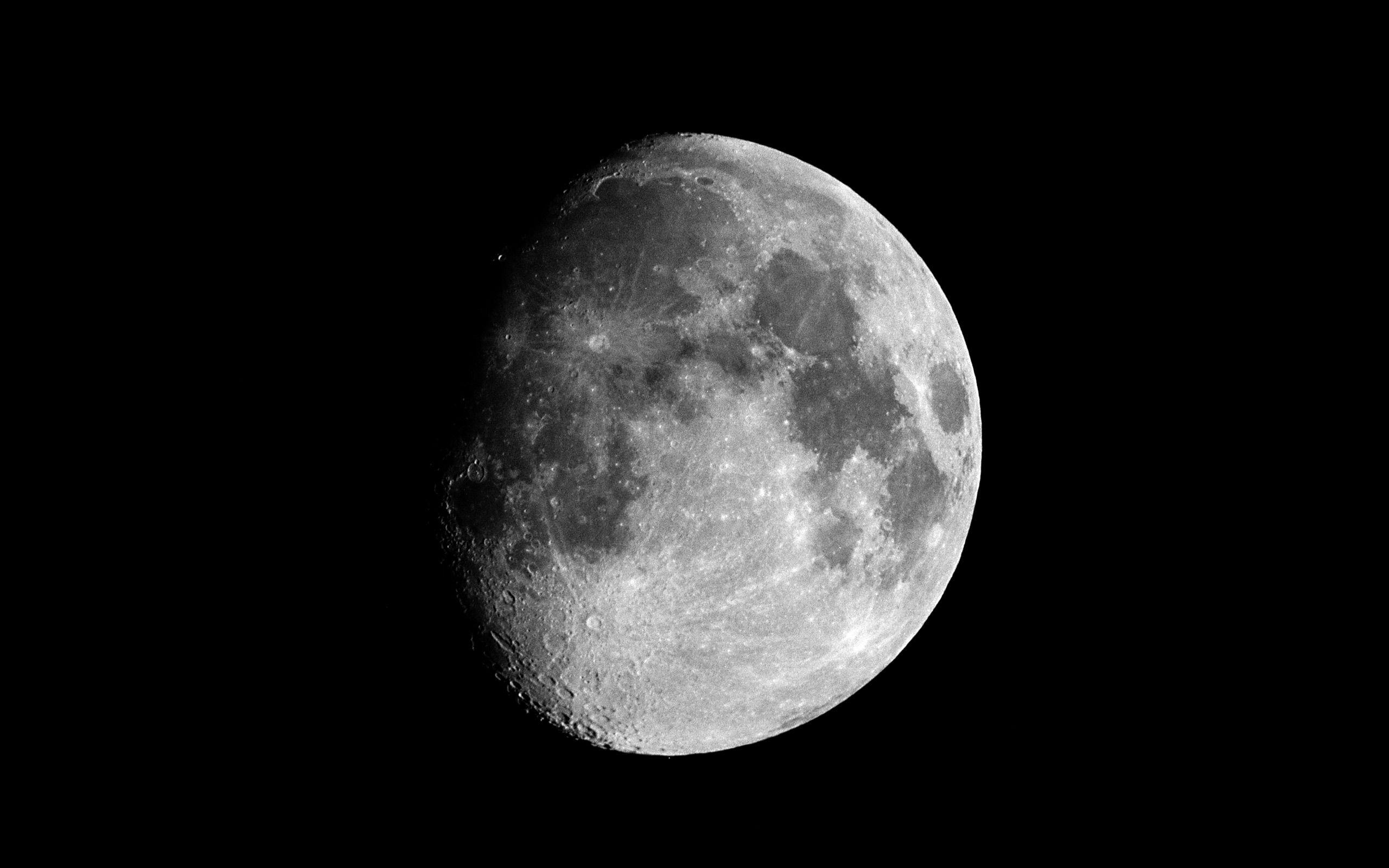 2560x1600 Moon wallpaperx1600