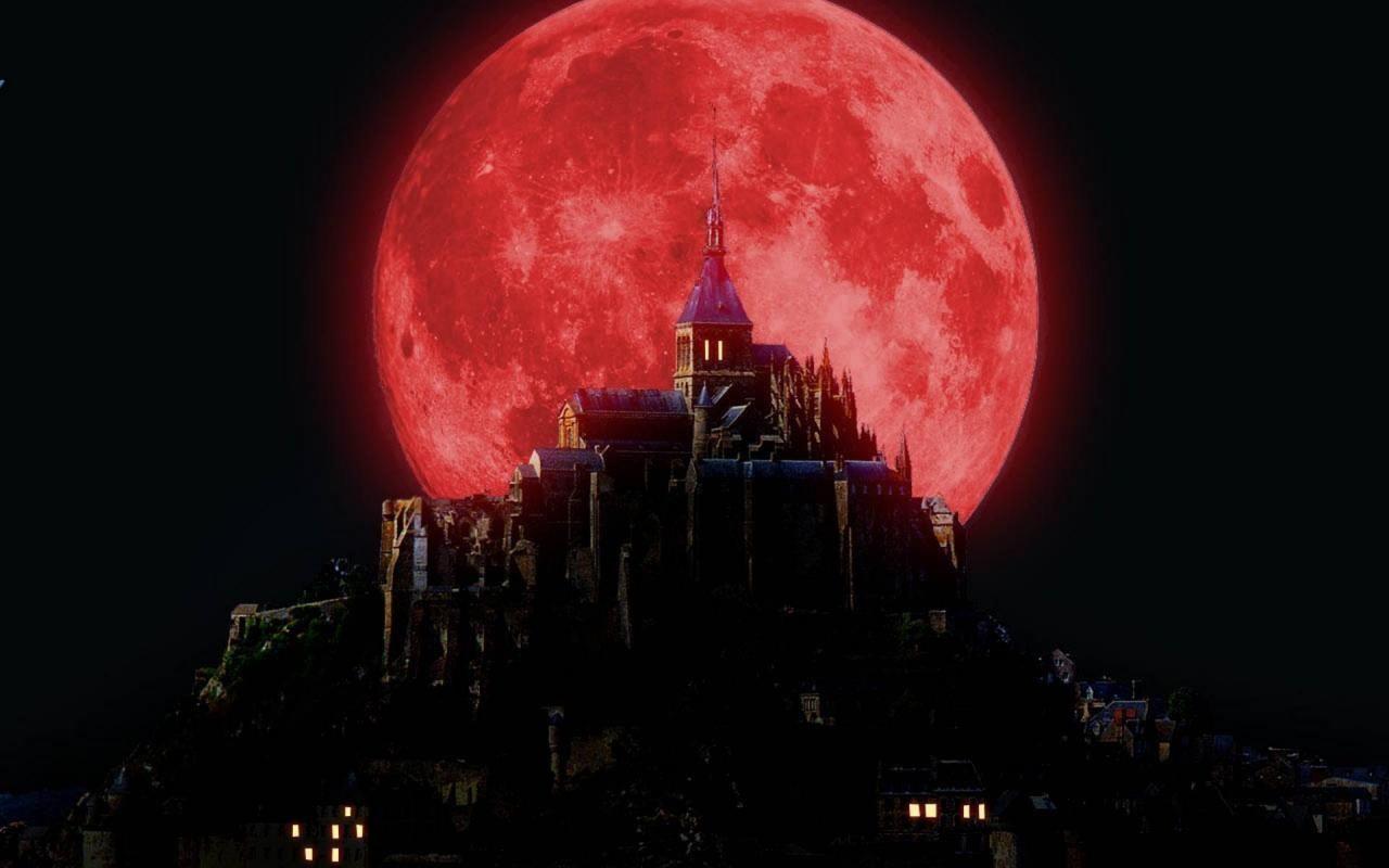 1280x800 Red Moon Wallpaper