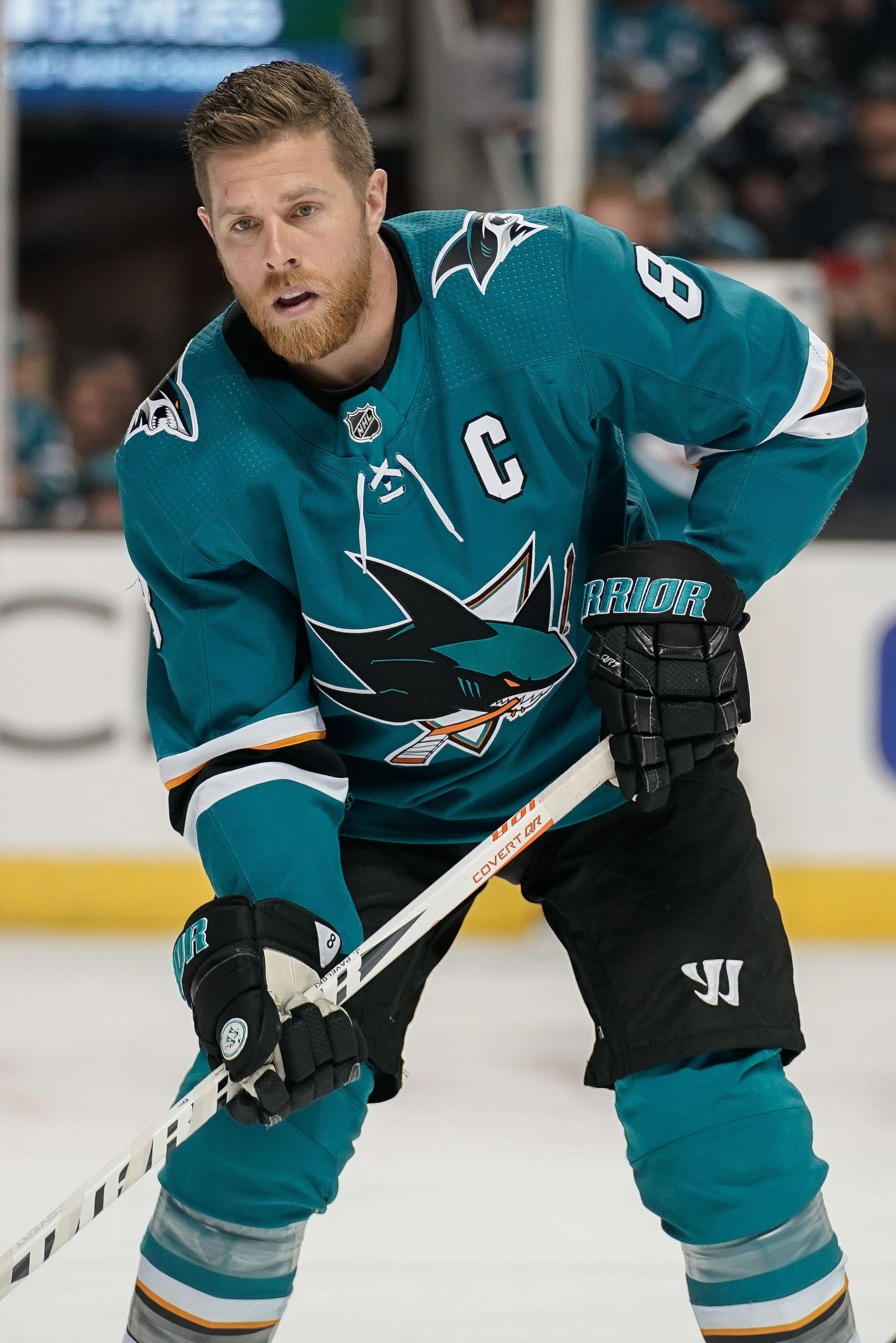 2220x3328 Joe Pavelski to meet with several teams, possibly Stars, Lightning