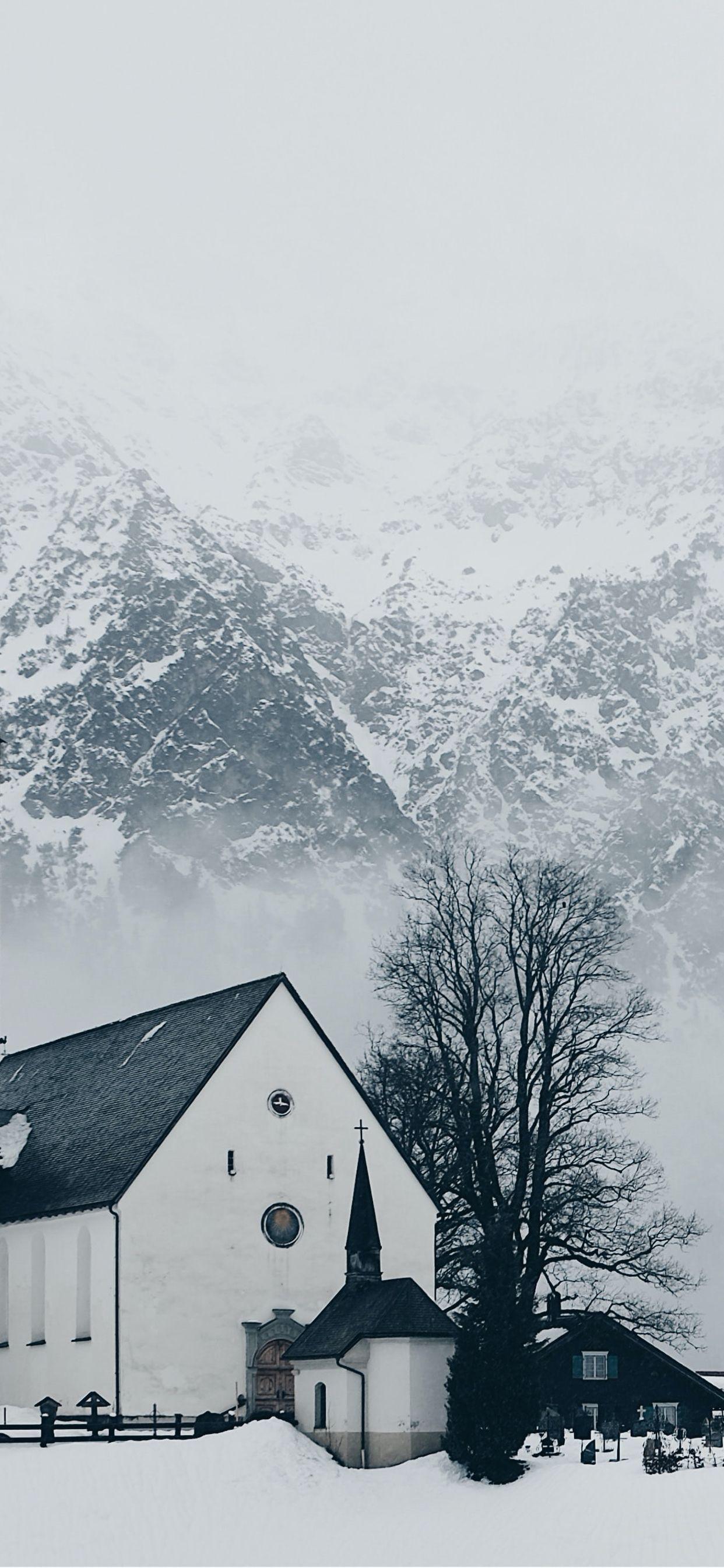 1242x2688 The beginning of winter wallpaper for iPhone