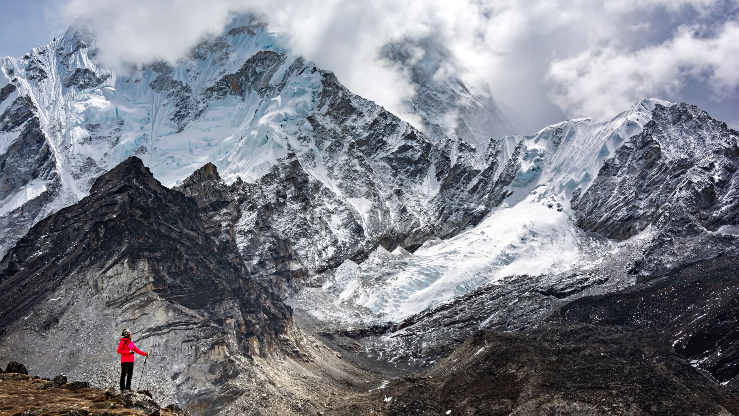 2560x1440 Nepal Hiking: Solo Trekking Was Just Banned in Nepal—What Does That Mean for Travelers?. Condé Nast Traveler