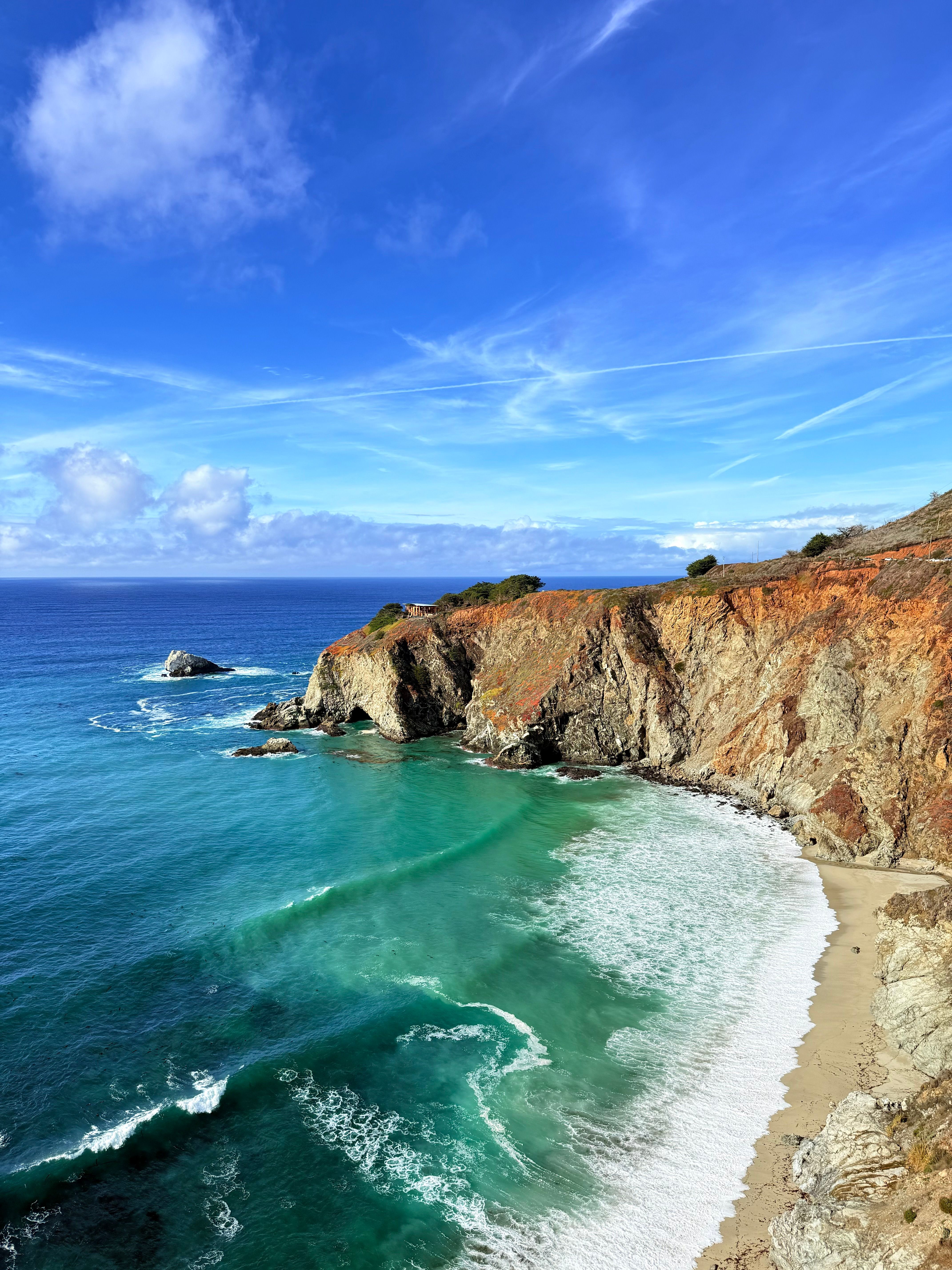 4284x5712 Stunning Coastal Cliffside Beach View · Free