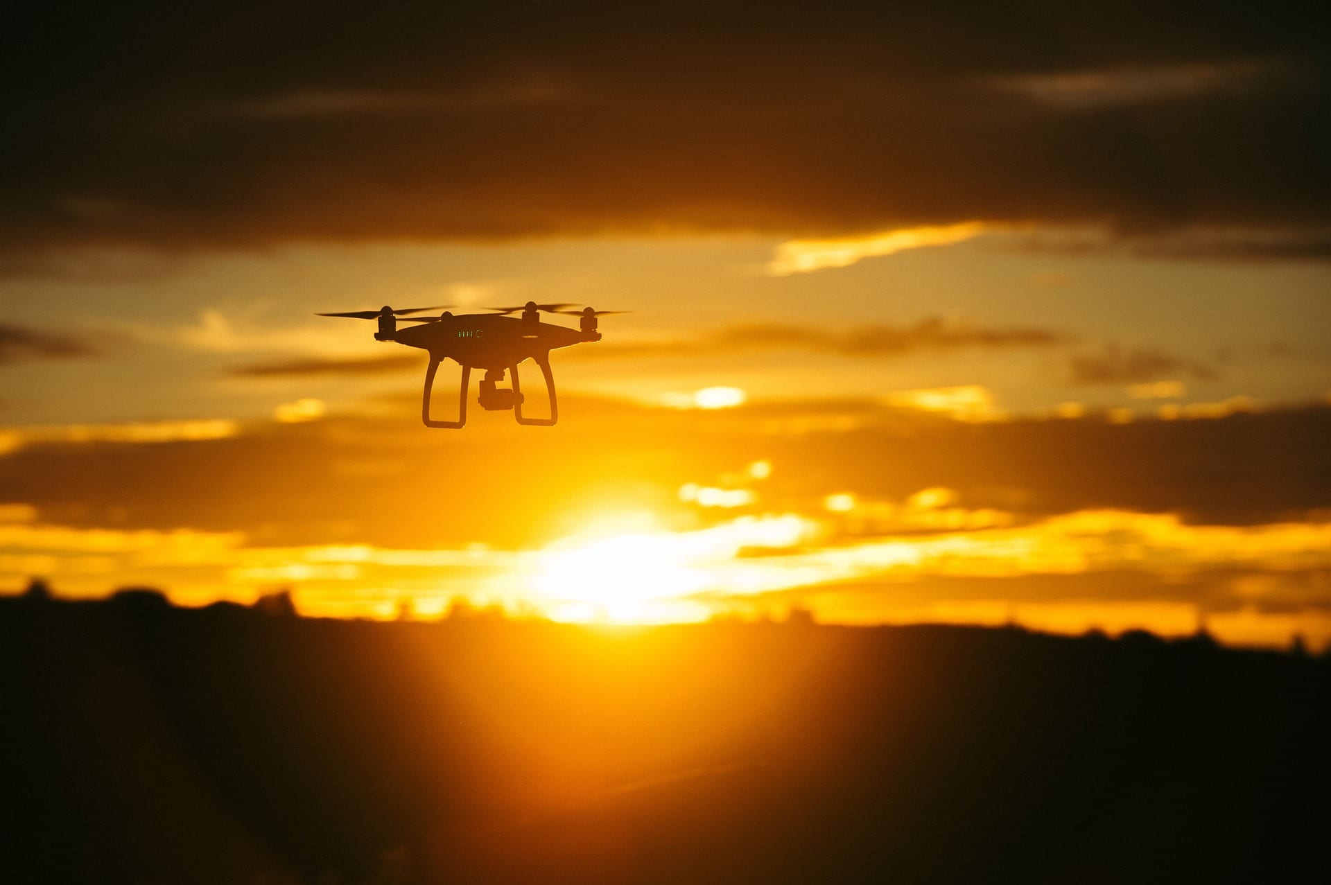 1920x1277 FAA Administrator Dickson Speaks on Sharing the National Airspace With Drones