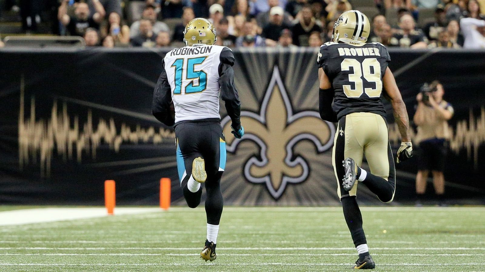 1600x900 Allen Robinson wins best deep threat per PFF