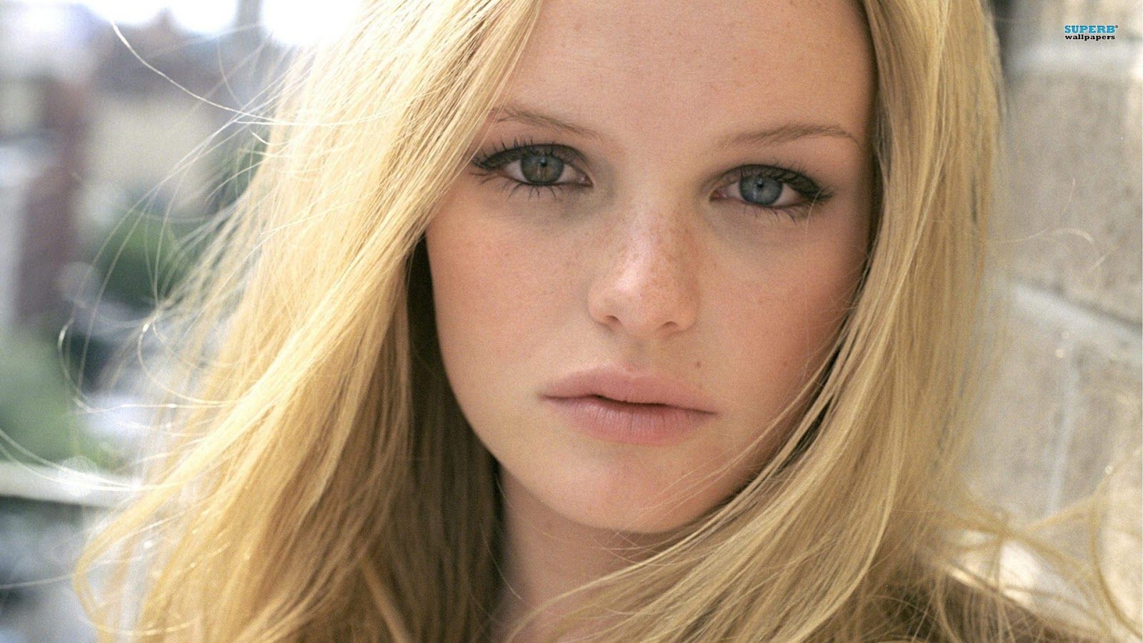 1600x900 天空桌面：凱特柏絲沃(CitySky Wallpaper Download: Kate Bosworth): Kate Bosworth微博[Kate Bosworth相簿3]