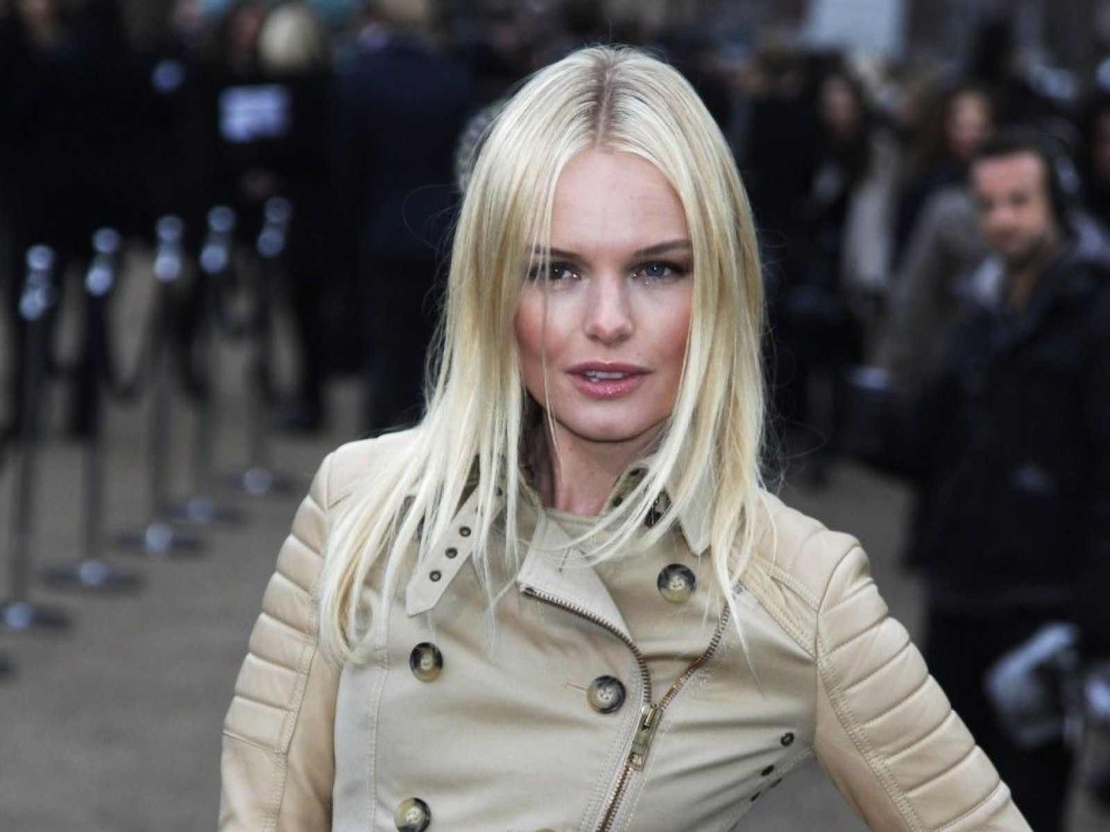1600x1200 Kate Bosworth Birthday: 'Blue Crush' Actress is 29 (PHOTOS)