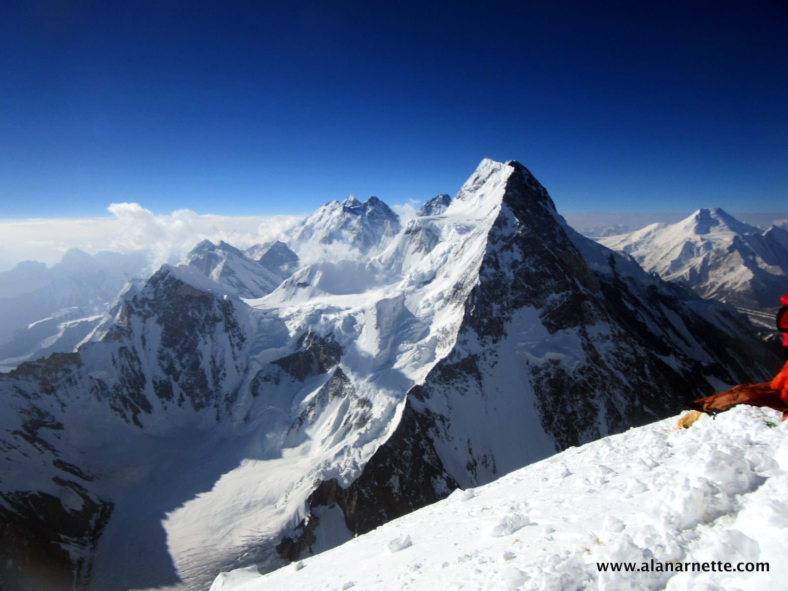1600x1200 K2 2017 Season Coverage: Broad Peak Summits!!