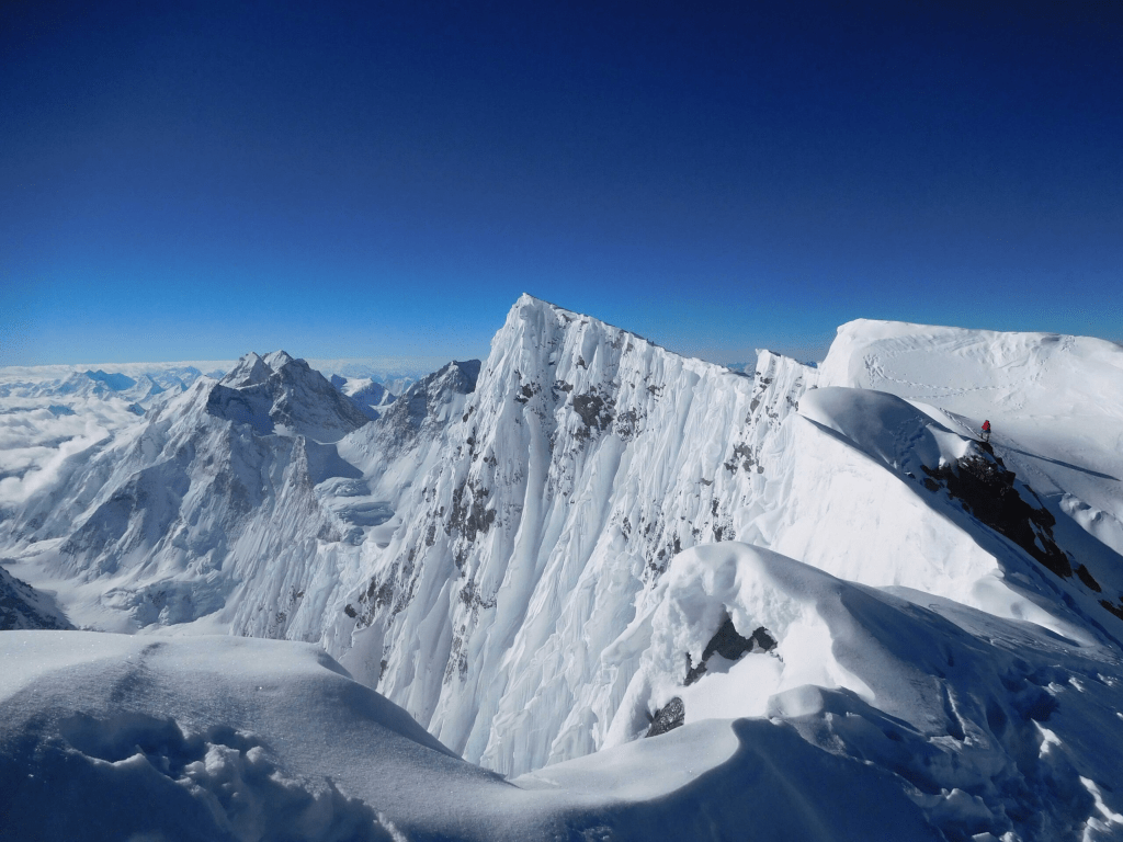 1024x768 Broad Peak The Mountain Behind the July 30 Tragedy