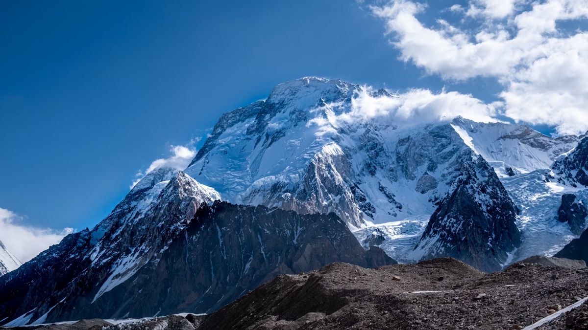 1200x675 Climbers Lost Due to Avalanche on Broad Peak