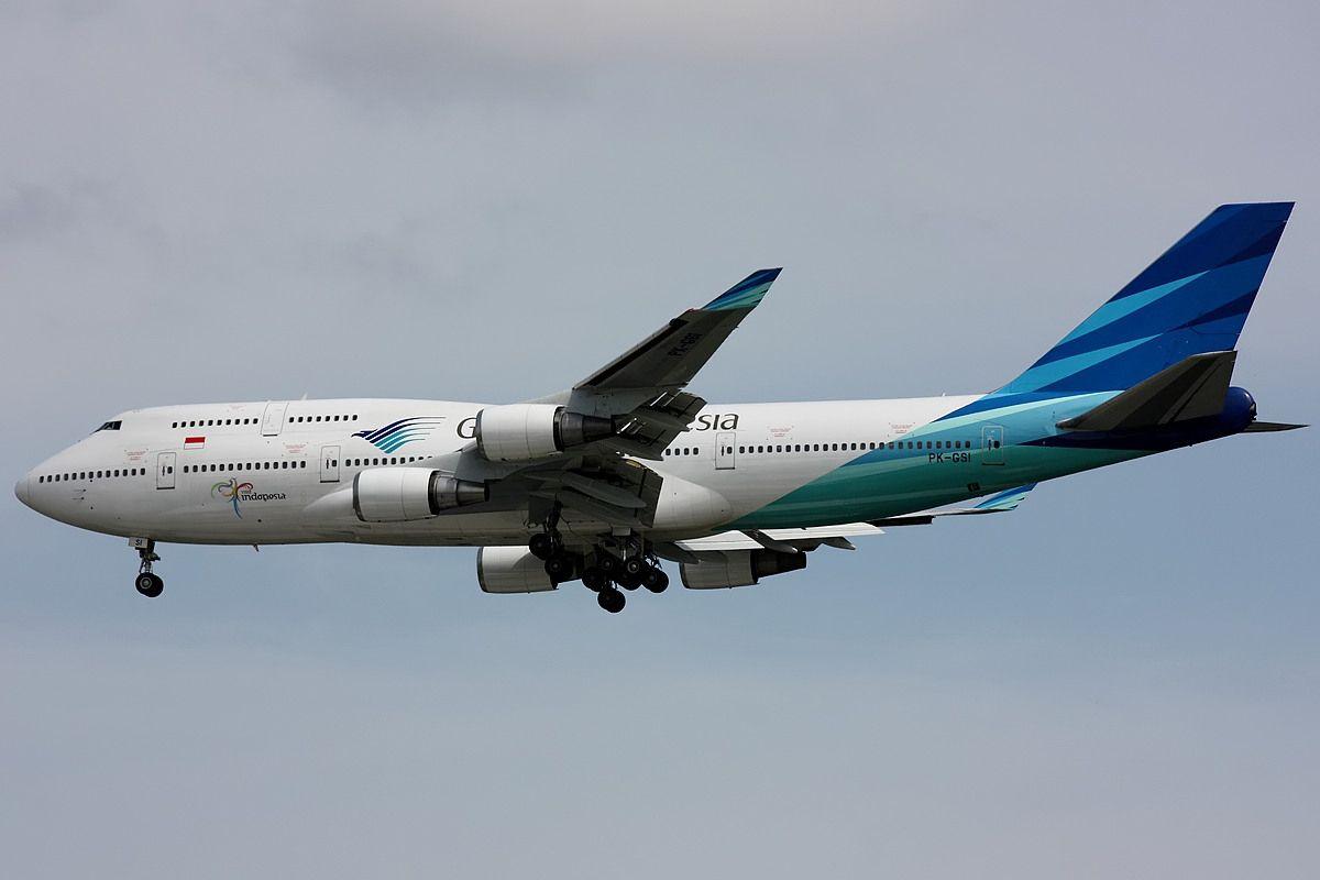1200x800 Boeing 747 400 Of Garuda Indonesia Inflight Aircraft Wallpaper 3339