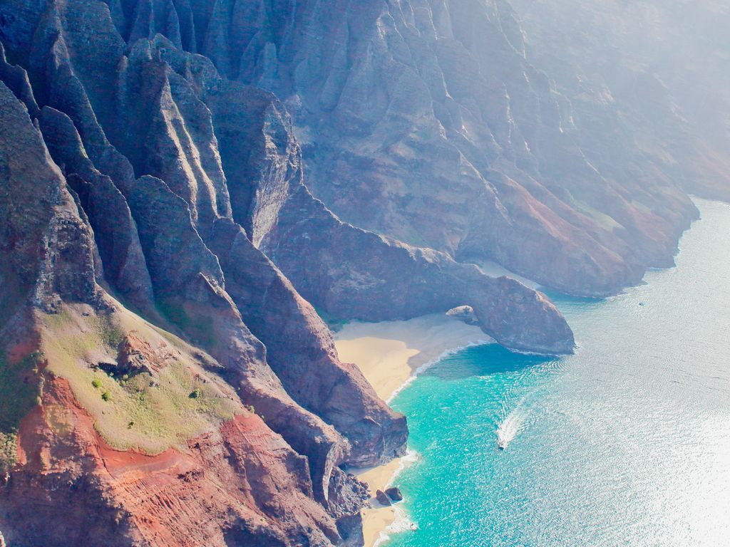 1024x768 The Best Aerial Views of Hawaii. Condé Nast Traveler