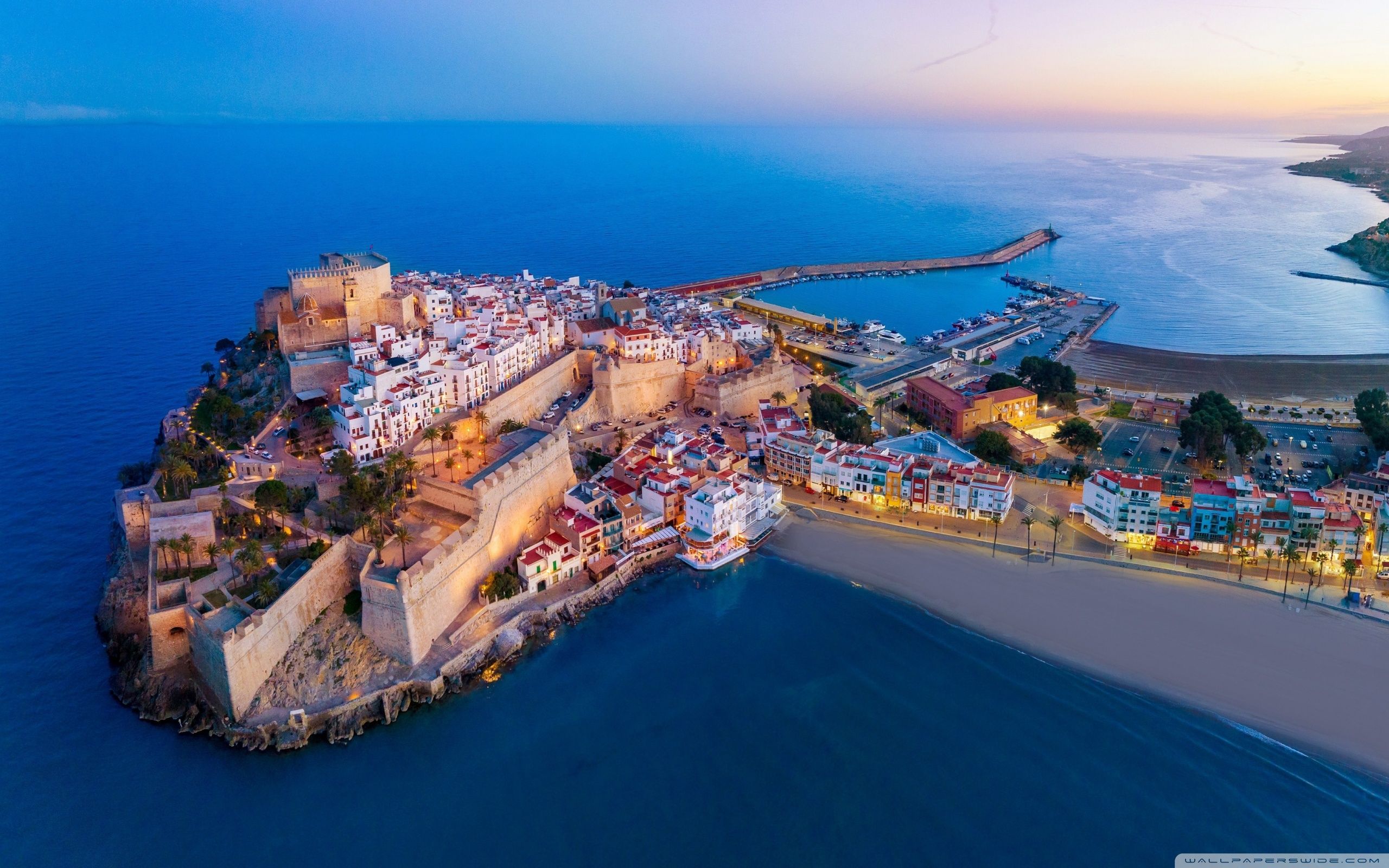 2560x1600 Travel Destinations 4K UHD Wallpaper for UltraHD Desktop and TV : Widescreen and UltraWide Display : Dual Monitor