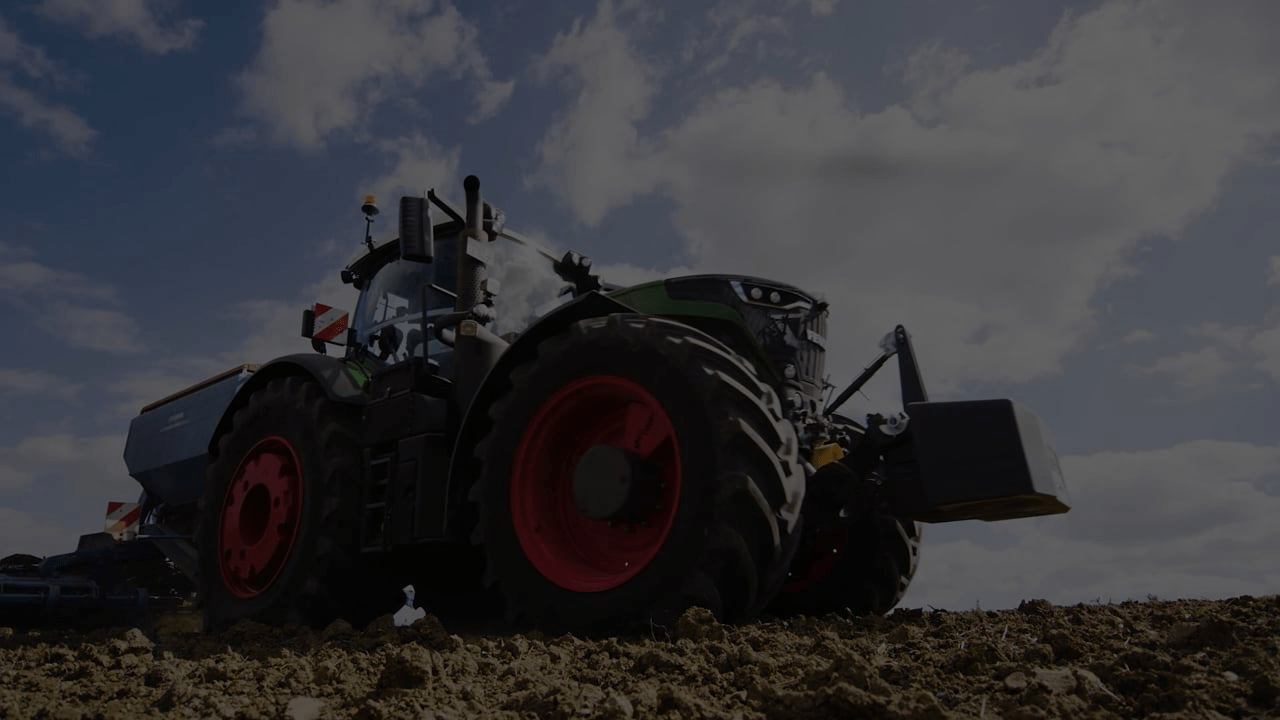 1280x720 Red Dot Design Award: AGCO 3D Product Advisor