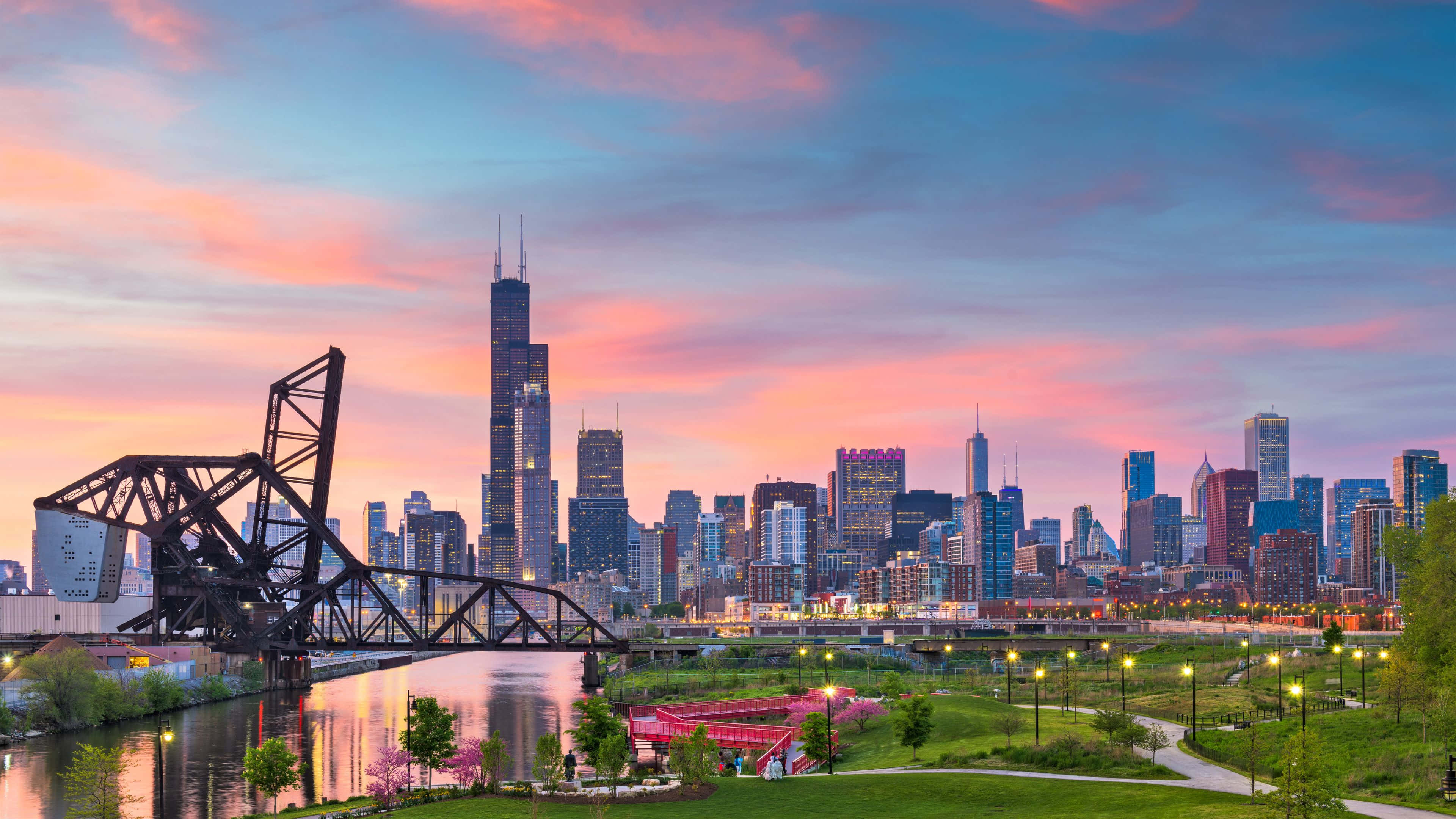 3840x2160 Download Witness The Majestic Beauty Of The City Of Chicago In 4K Ultra HD Wallpaper