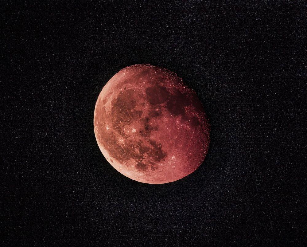 1000x804 photo of moon photo