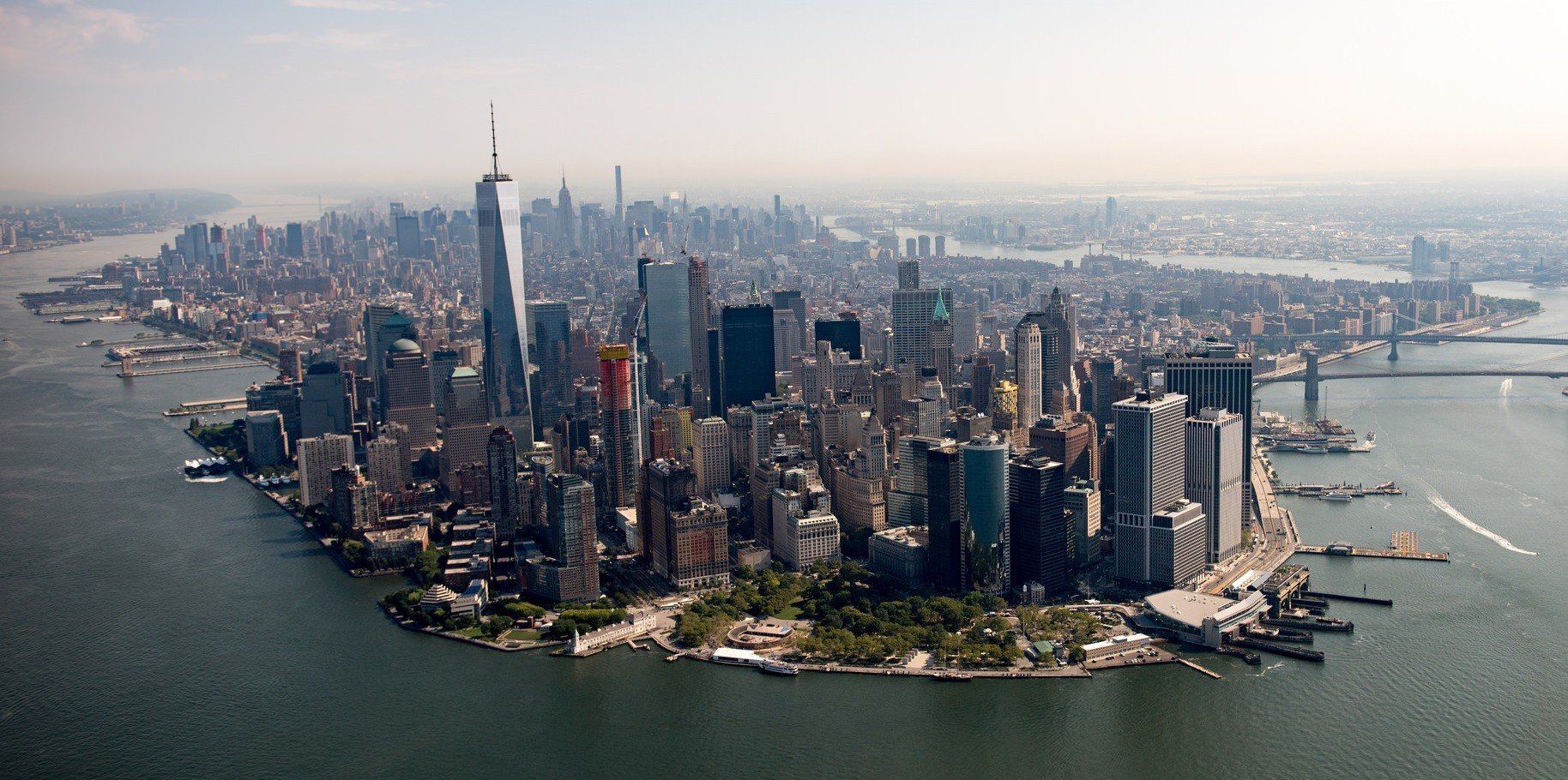 1828x910 skyscraper, Cityscape, New York City, USA, Manhattan, One World Trade Center Wallpaper HD / Desktop and Mobile Background