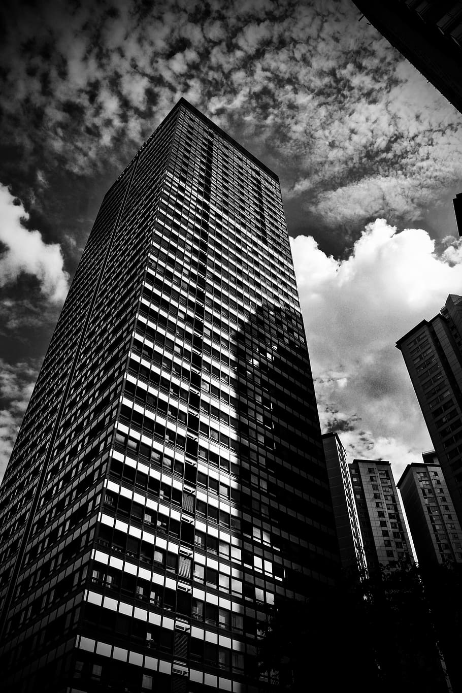 910x1365 HD wallpaper: Daewoo Worldmark, Worldmark Building, triangle, seoul, korea