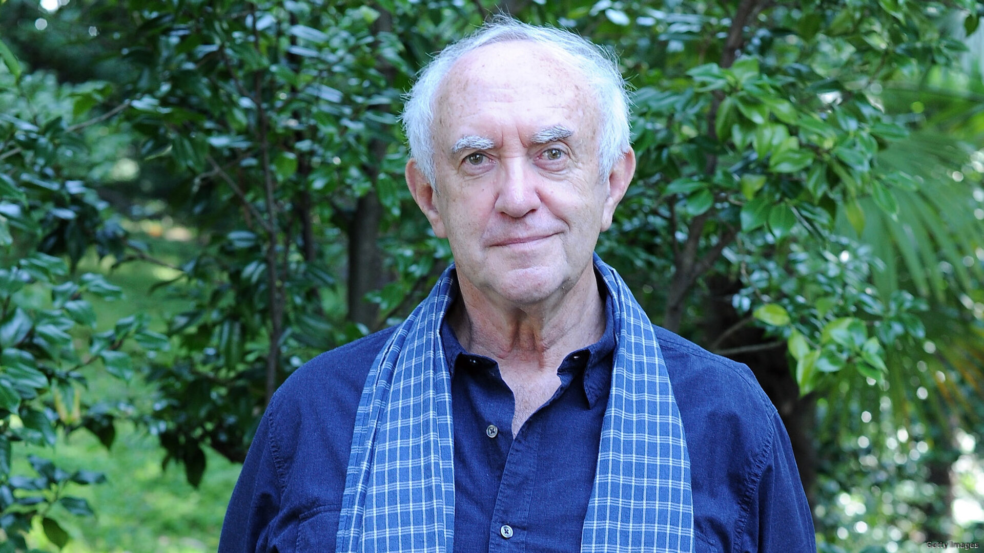 1920x1080 Jonathan Pryce's photo