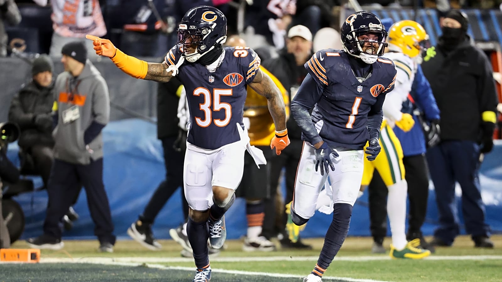 1600x900 Jaylon Johnson Makes His Presence Felt at Bears Training Camp