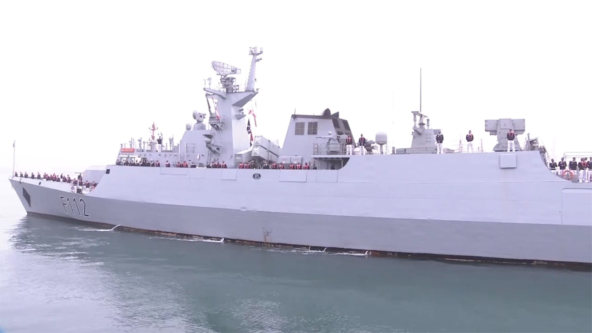 1920x1080 The guest sailors and captains at the PLA Navy anniversary