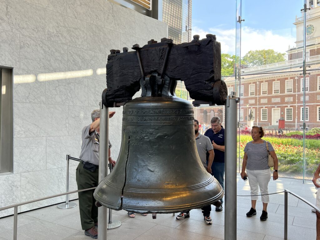 1024x768 Philadelphia: Arrival, Liberty Bell, Independence Hall Epic RV Journey