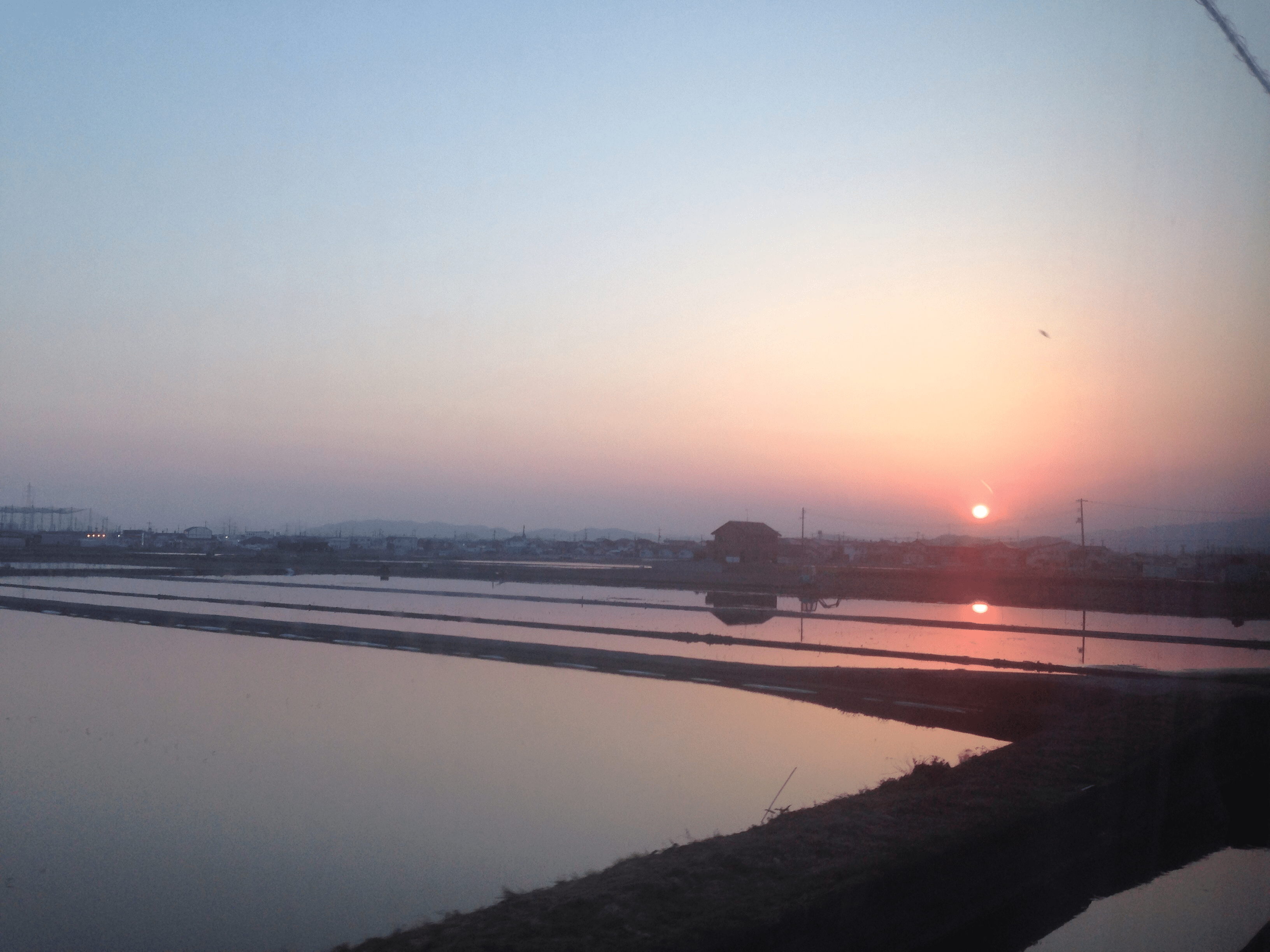 3264x2448 Time zone quirk lets expat in Japan share opposite side of the sunset with parents in U.S. SoraNews24 -Japan News