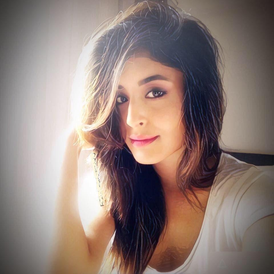 960x960 Kritika Kamra Picture New Full HD Image Photohoots