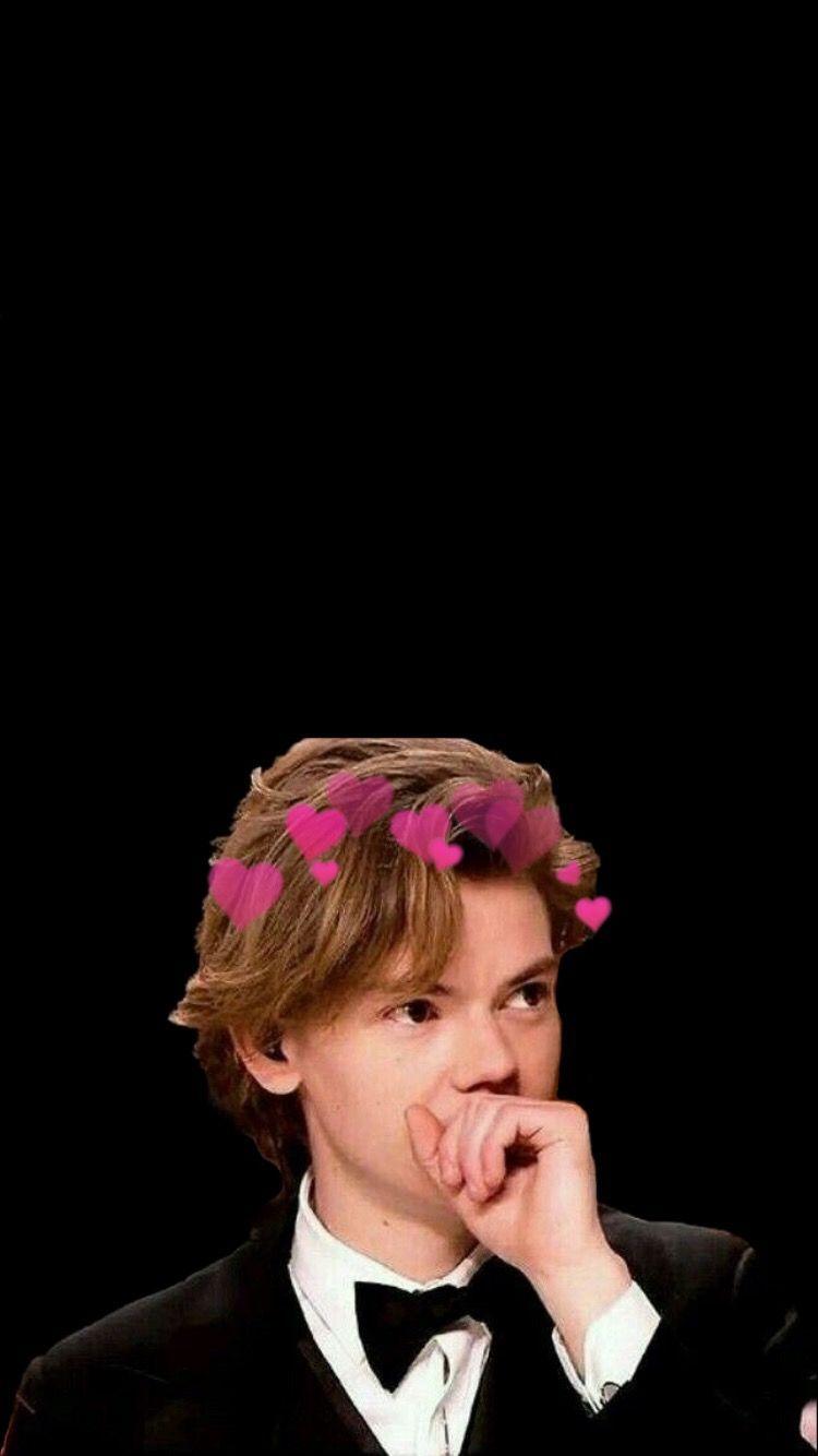 750x1334 Thomas Sangster lockscreen. Thomas sangster, Thomas brodie sangster imagines, Thomas brodie sangster movies
