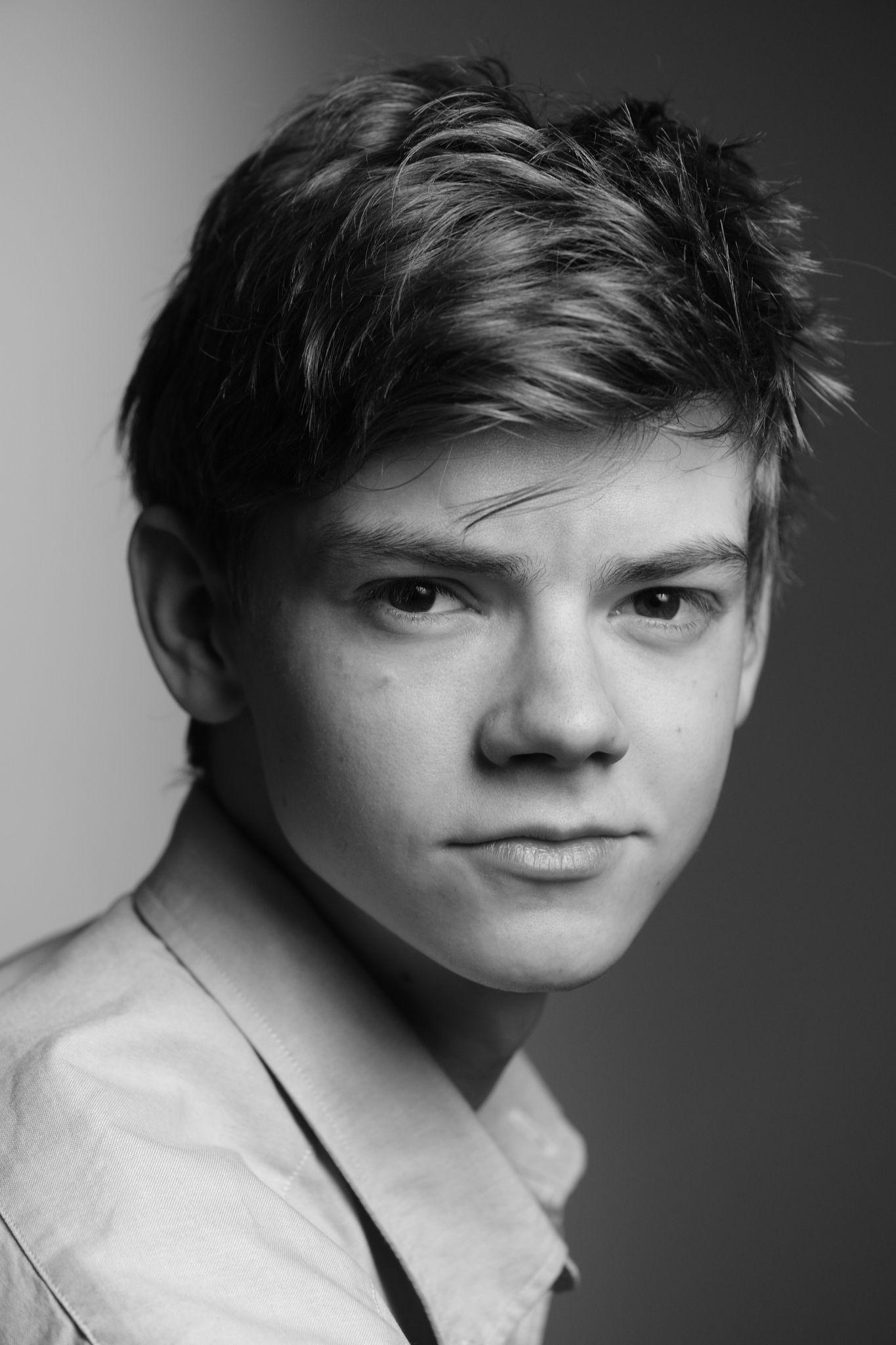 1365x2048 Thomas Brodie Sangster