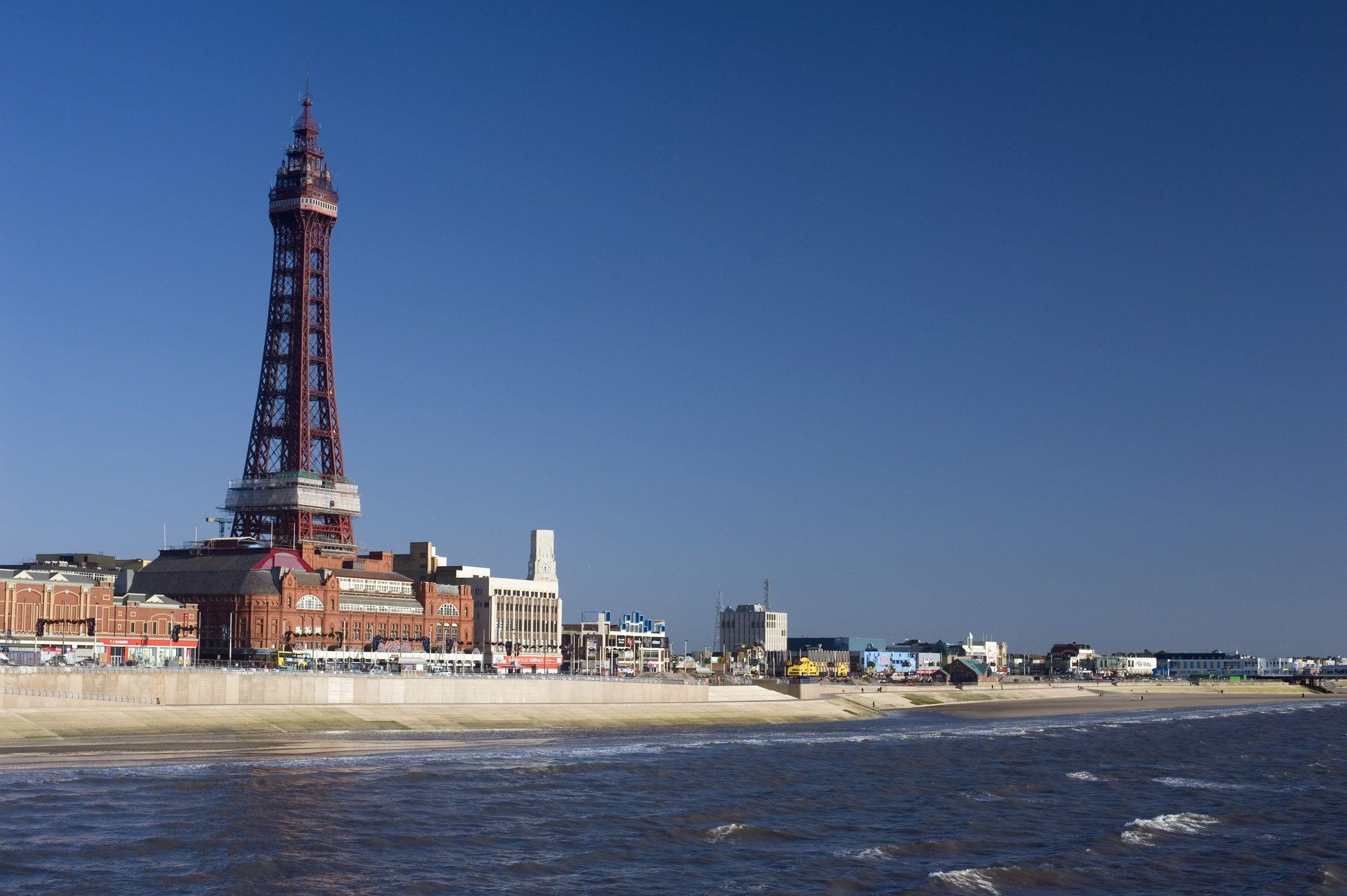 Blackpool Wallpapers Top Free Blackpool Backgrounds WallpaperAccess