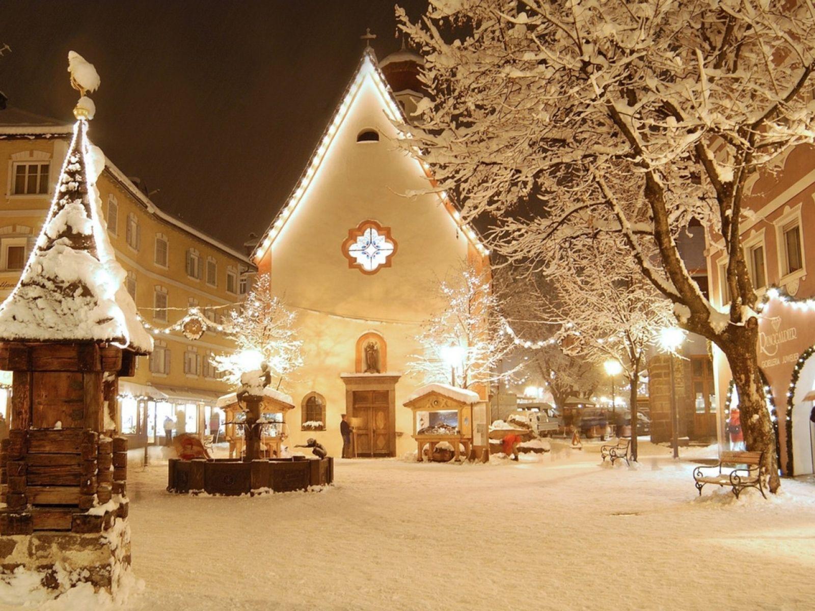 European Christmas Wallpapers Top Free European Christmas Backgrounds