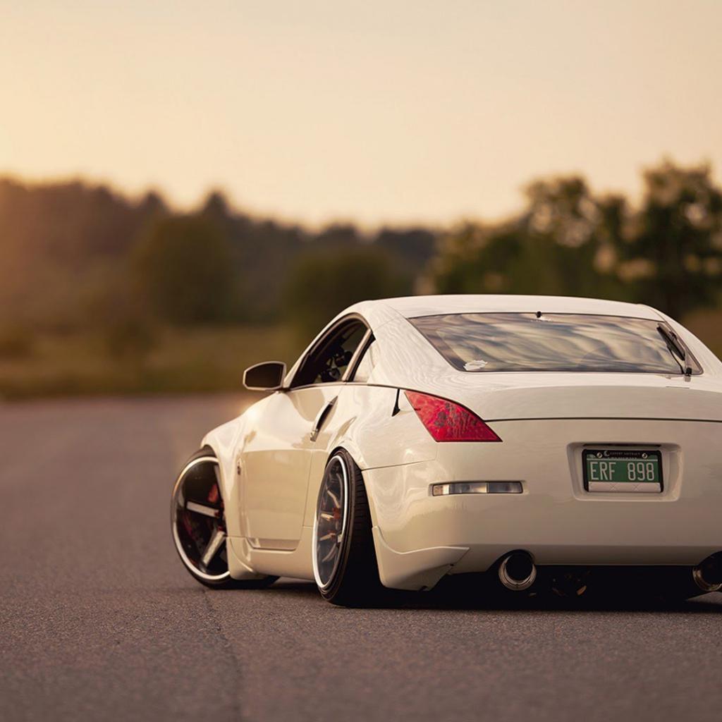 1024x1024 Nissan 350Z