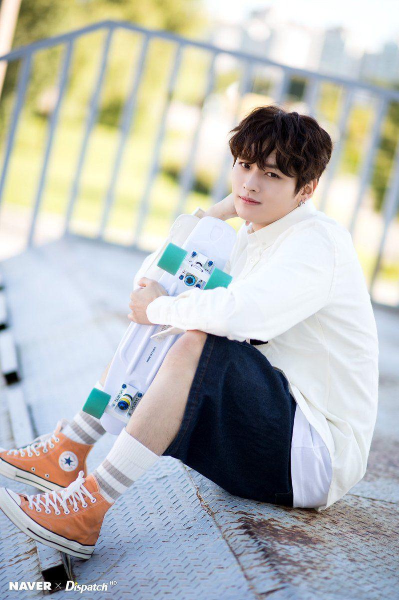 799x1200 Lee Know