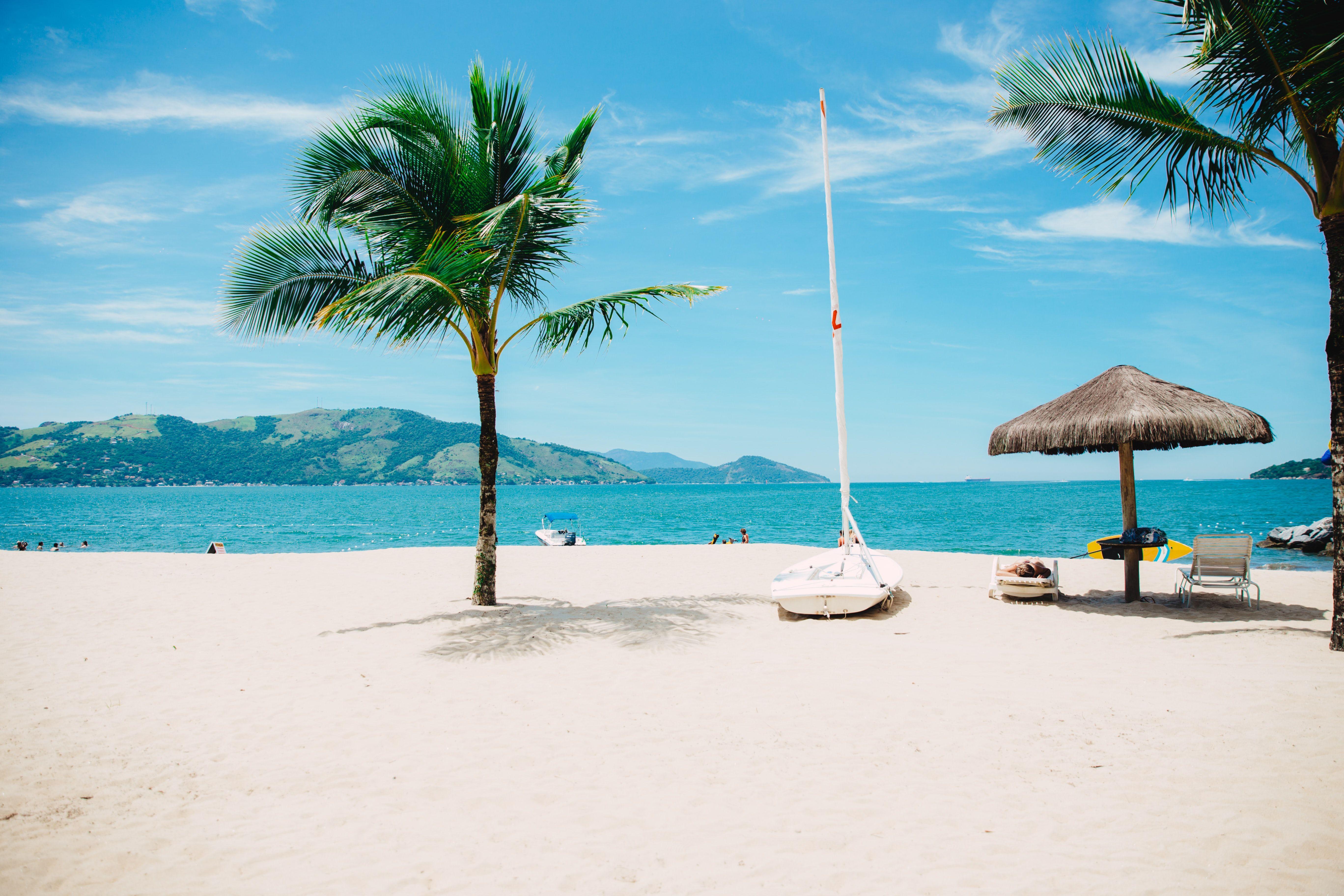 5472x3648 Beach Wallpaper: Free HD Download [HQ]