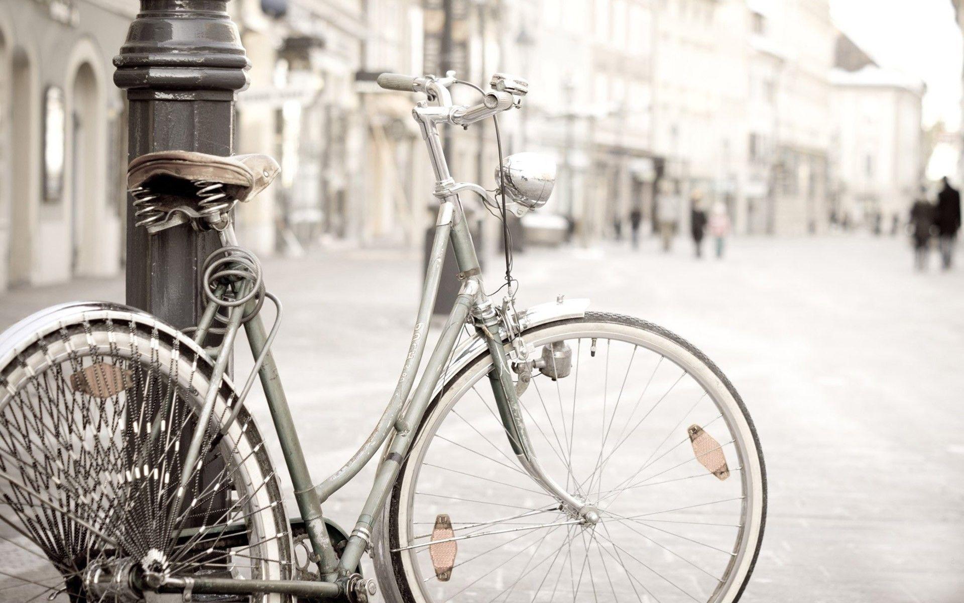 1920x1200 Free download Vintage Bicycle Wallpaper Image [1920x1200] for your Desktop, Mobile & Tablet. Explore Vintage Bike Wallpaper. Vintage Bike Wallpaper, Best Bike Wallpaper, Dirt Bike Wallpaper