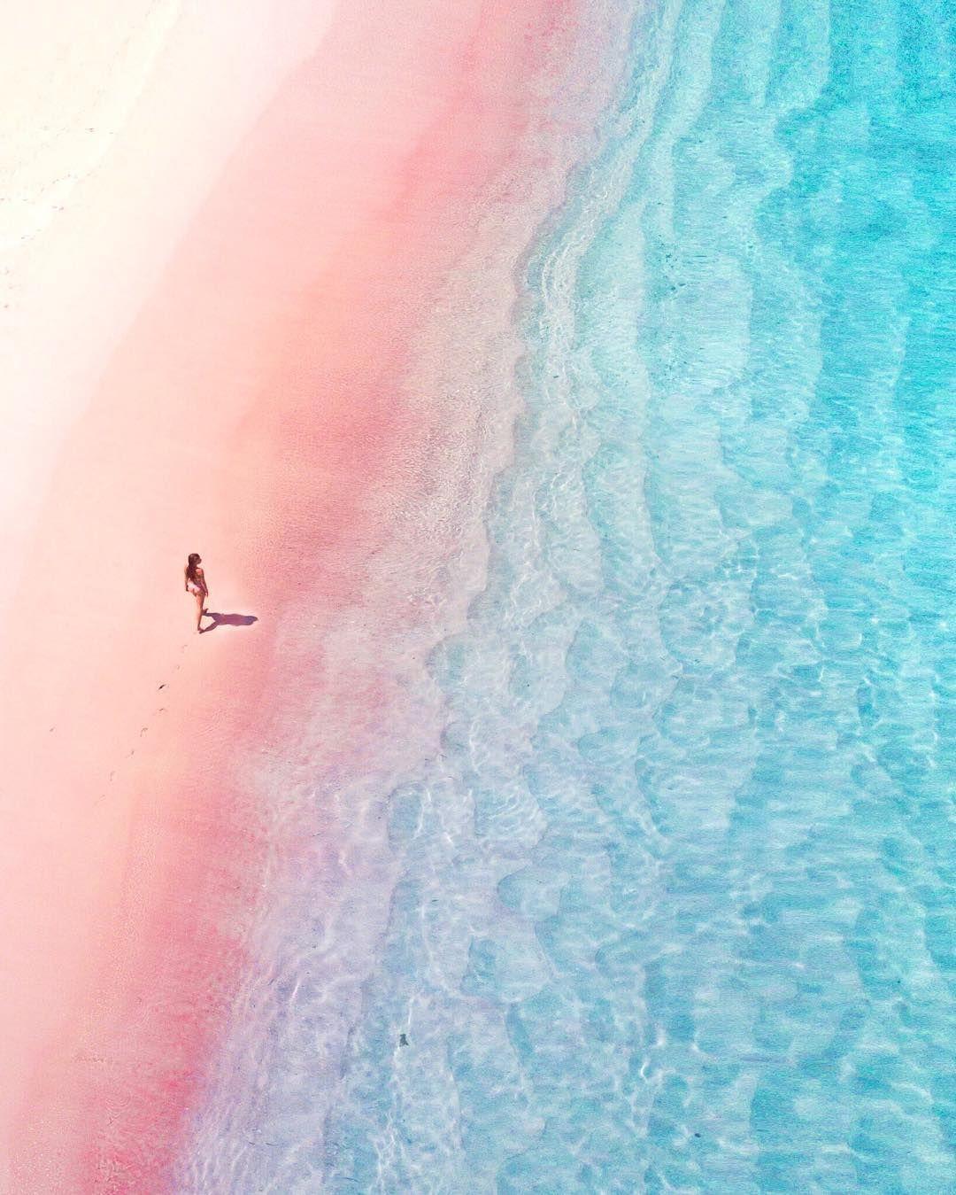 Hình nền bãi biển màu hồng 1080x1349
