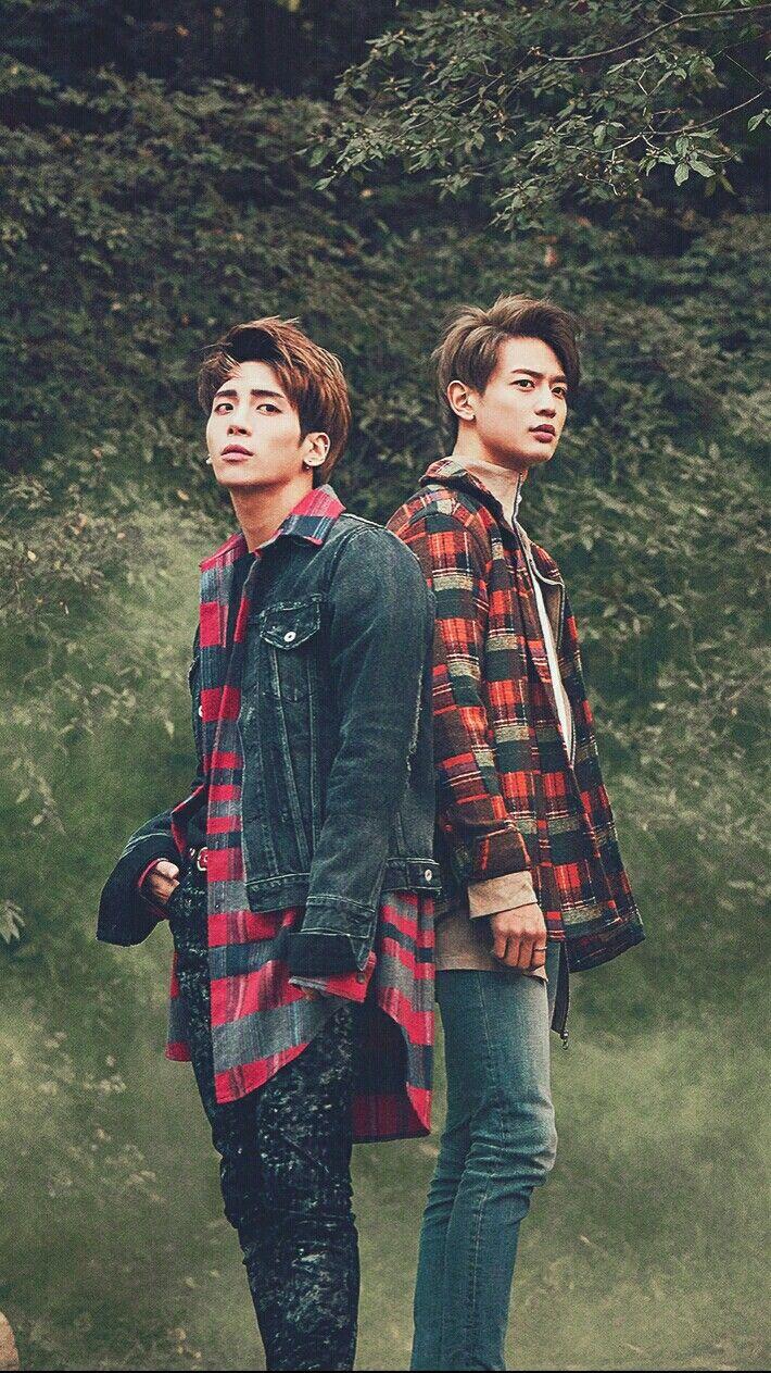 710x1263 SHINee's Minho and Jonghyun #shinee #minho #jonghyun #wallpaper #kpop. Shinee minho, Shinee jonghyun, Jonghyun