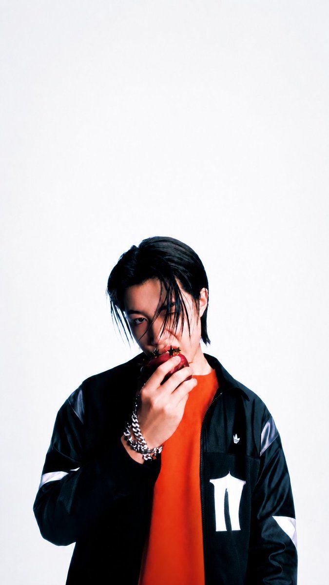 675x1200 LNGSHOT #롱샷 L'OFFICIEL WALLPAPER