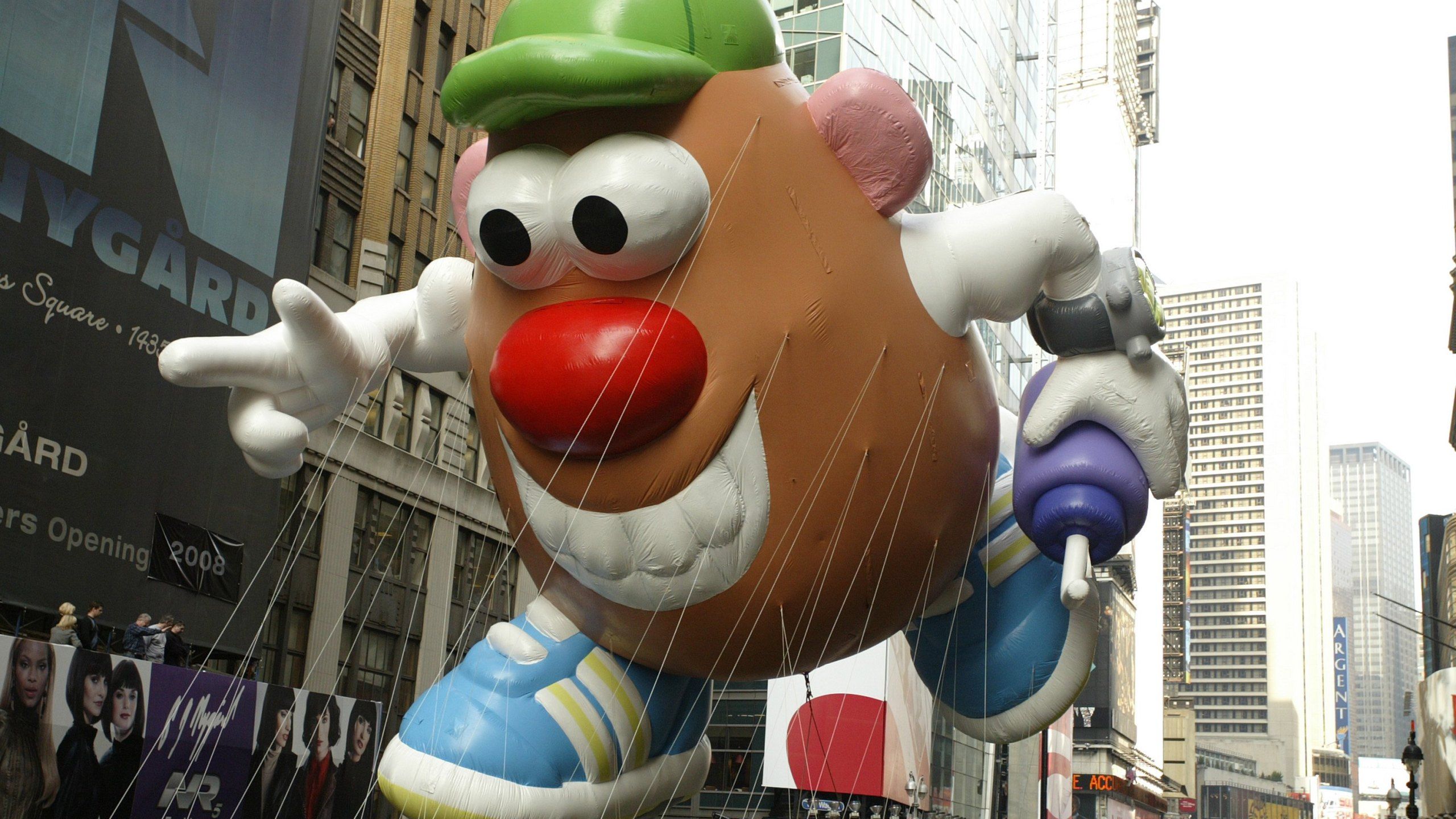 2560x1440 No more mister: Mr. Potato Head goes gender neutral