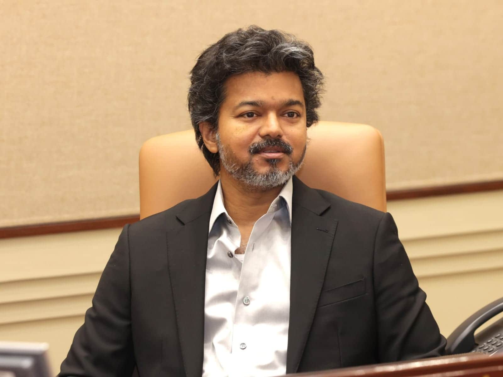 1600x1200 New Sea View Point Building For CM Vijay?