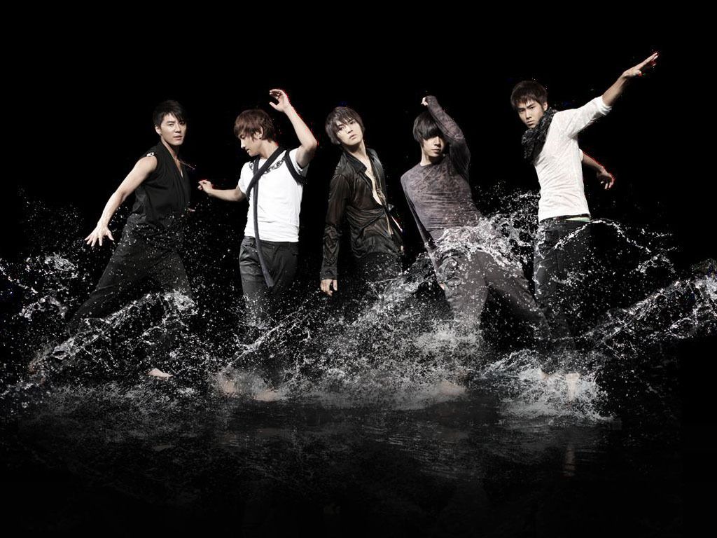 1024x768 TVXQ Tuesday
