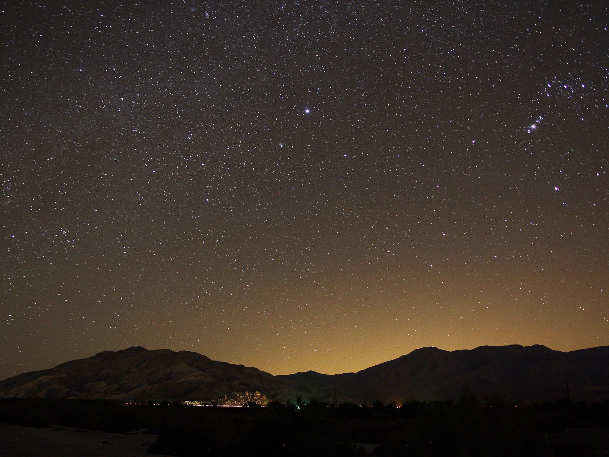 2048x1536 Light pollution 'prevents a third of people from seeing Milky Way'