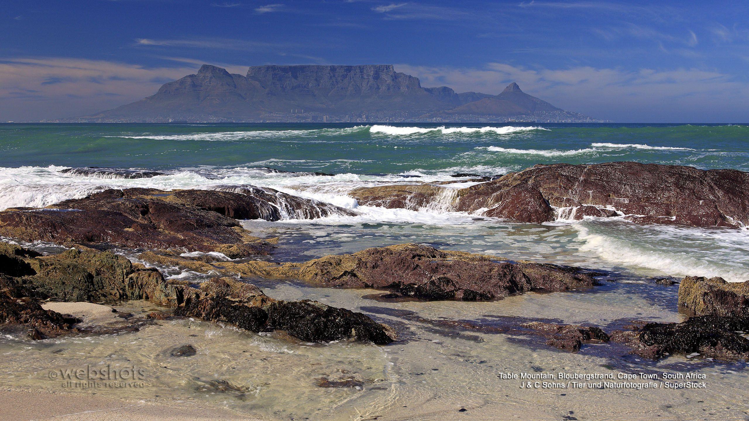 2560x1440 Table Mountain, Bloubergstrand, Cape Town, South Africa. Table mountain, Cape town south africa, Bloubergstrand
