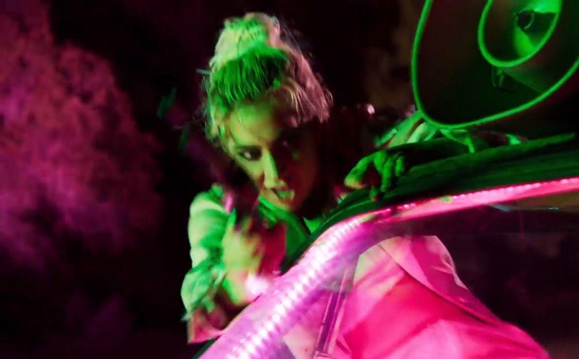 1172x727 Video Review: Lady Gaga John Wayne. Lady gaga, Lady, John wayne