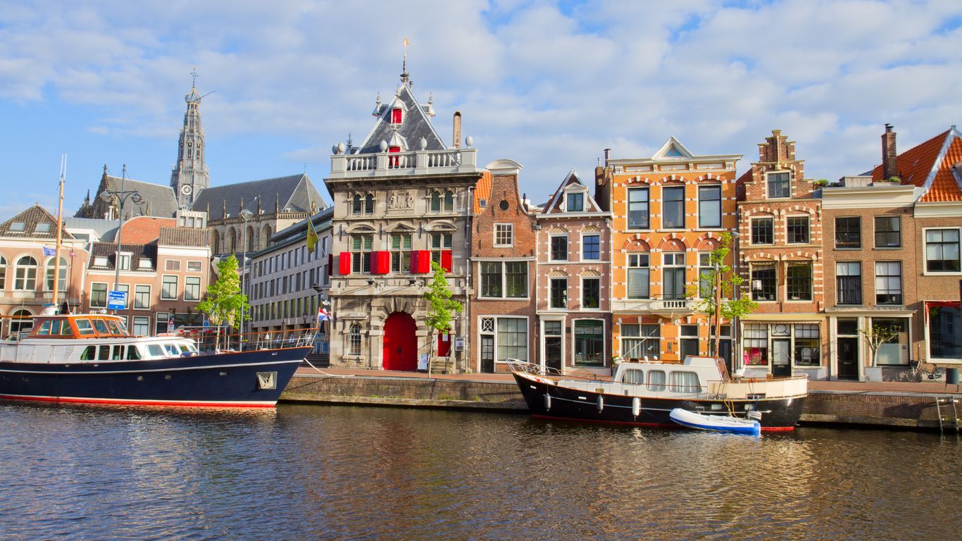 1366x768 Haarlem Travel Guide